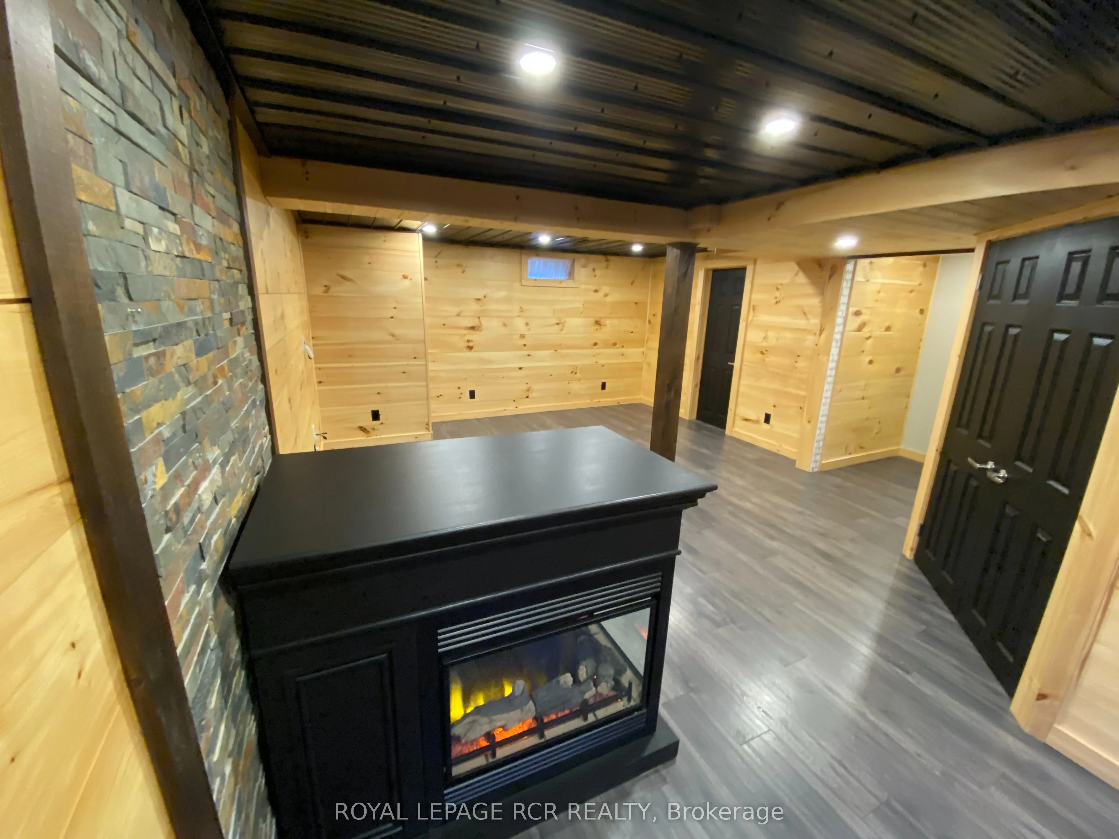 128 Elaine Drive