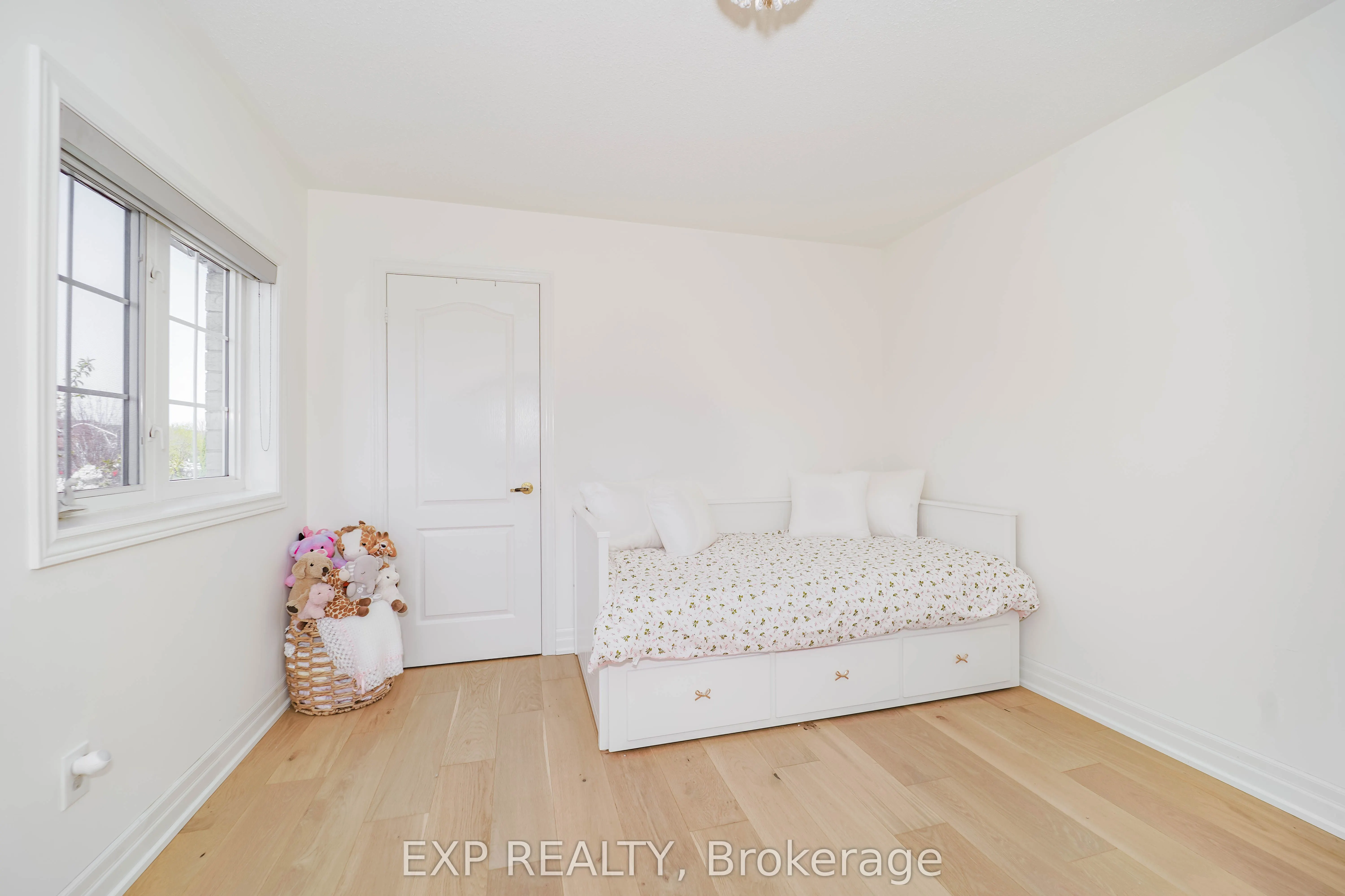 36 Headwater Road