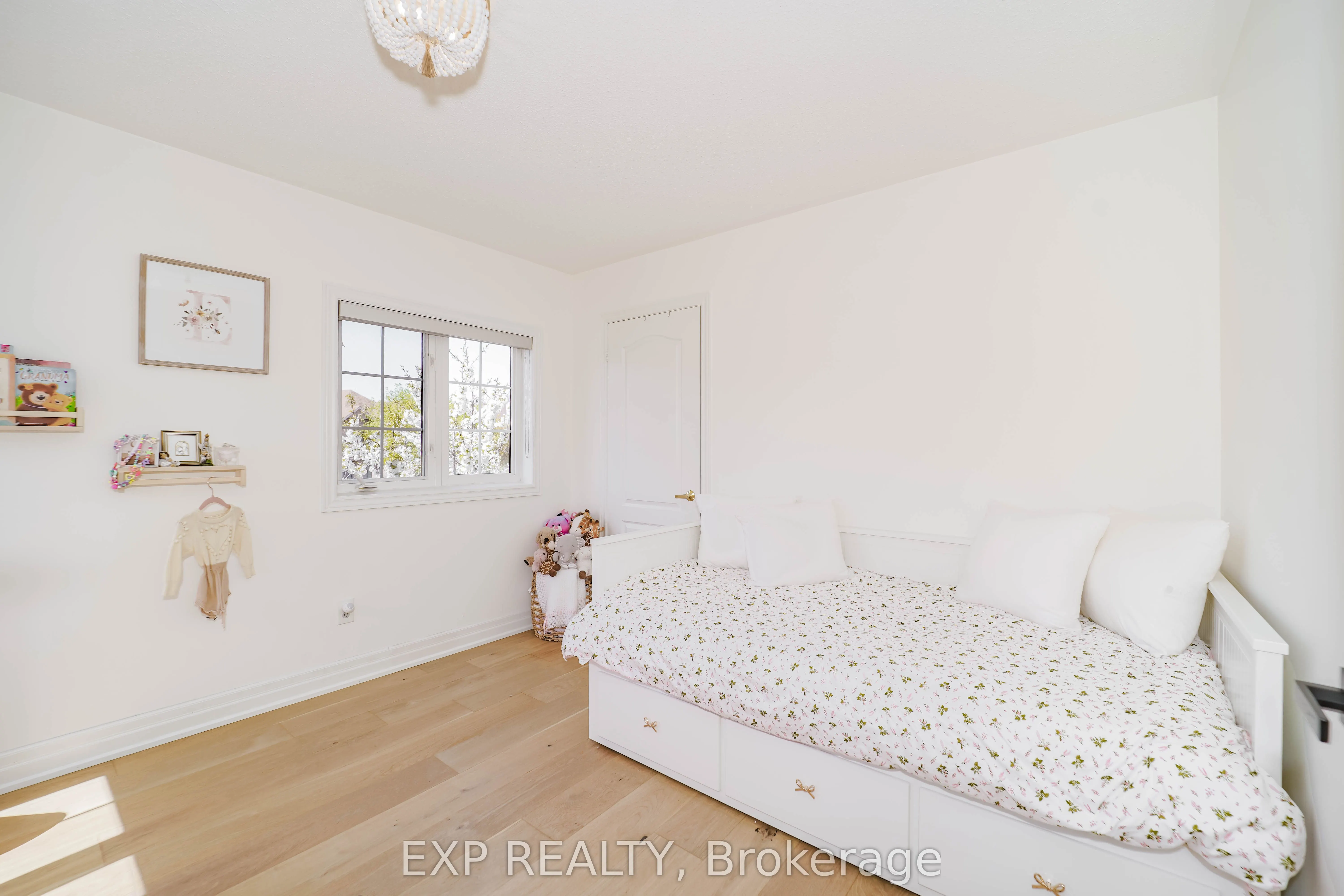 36 Headwater Road