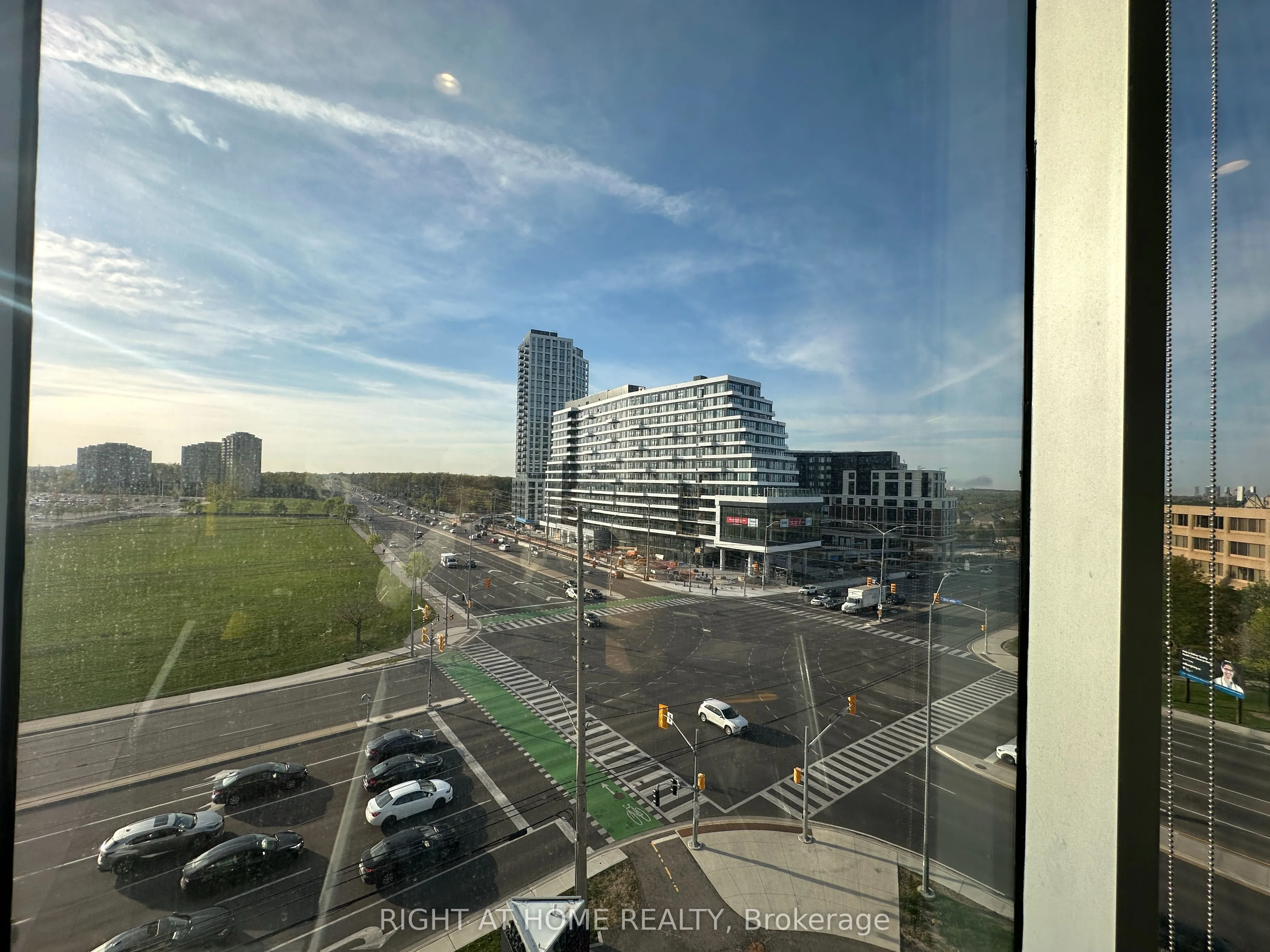 2520 Eglinton Avenue W #701