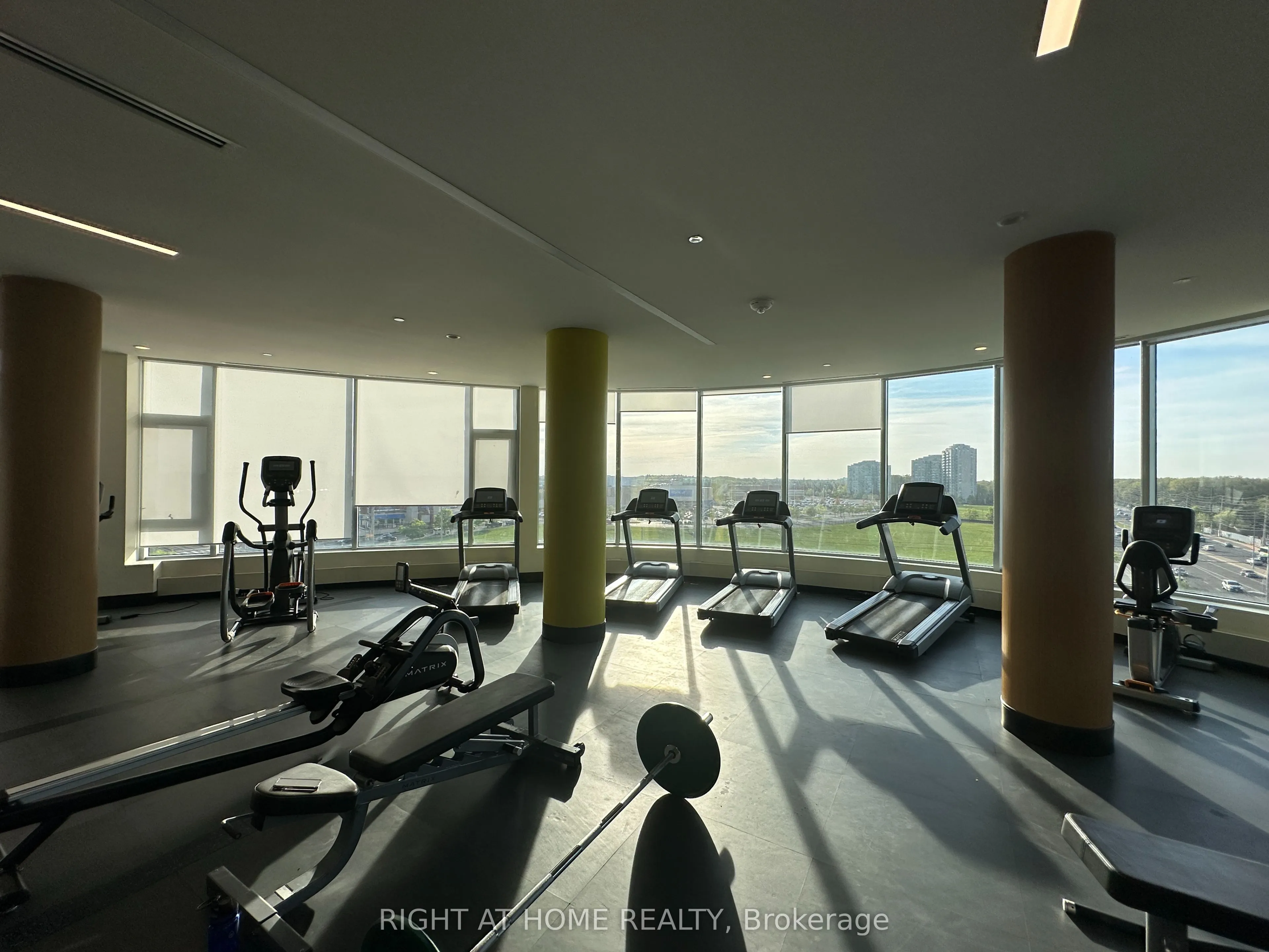 2520 Eglinton Avenue W #701