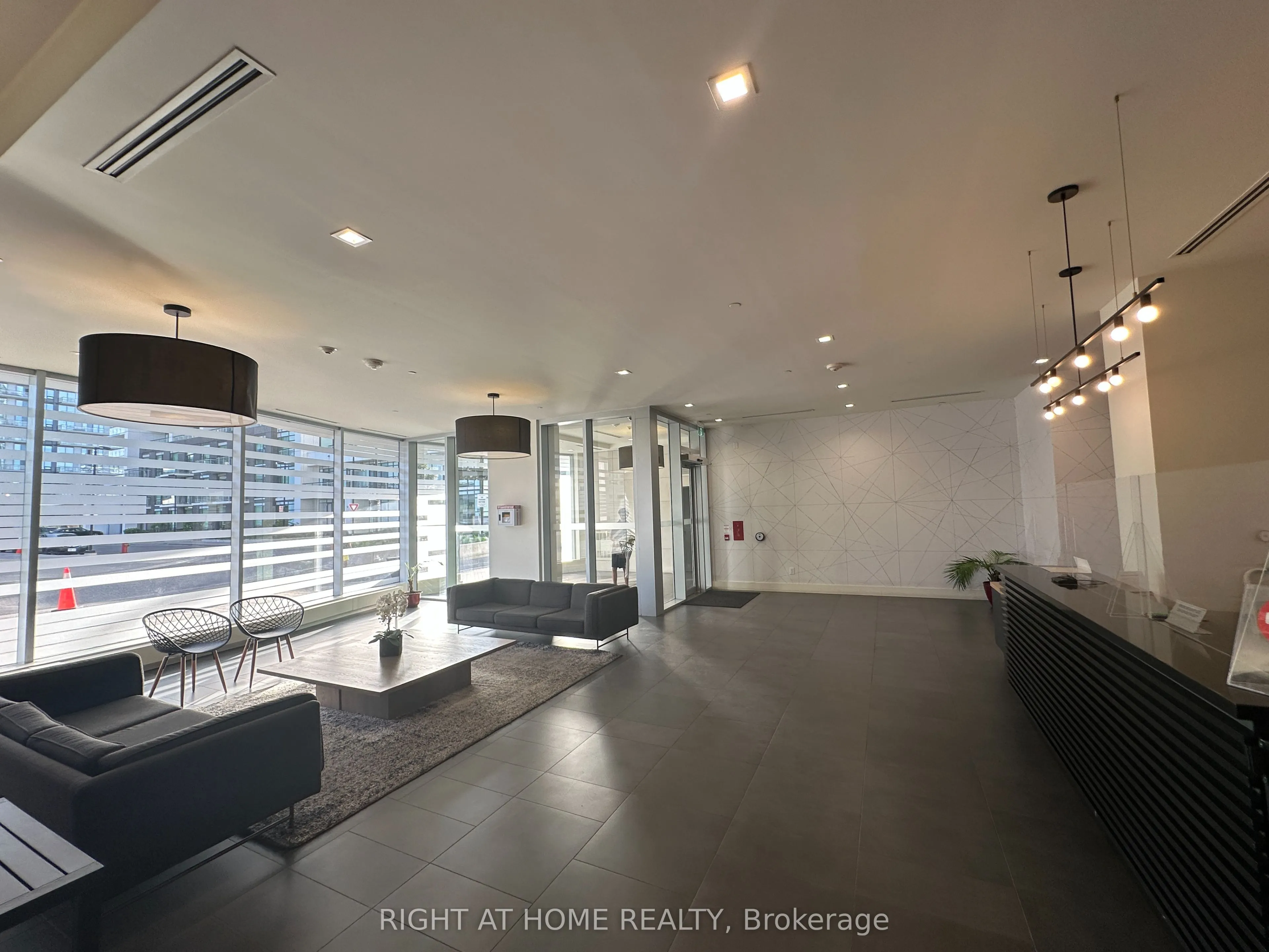 2520 Eglinton Avenue W #701