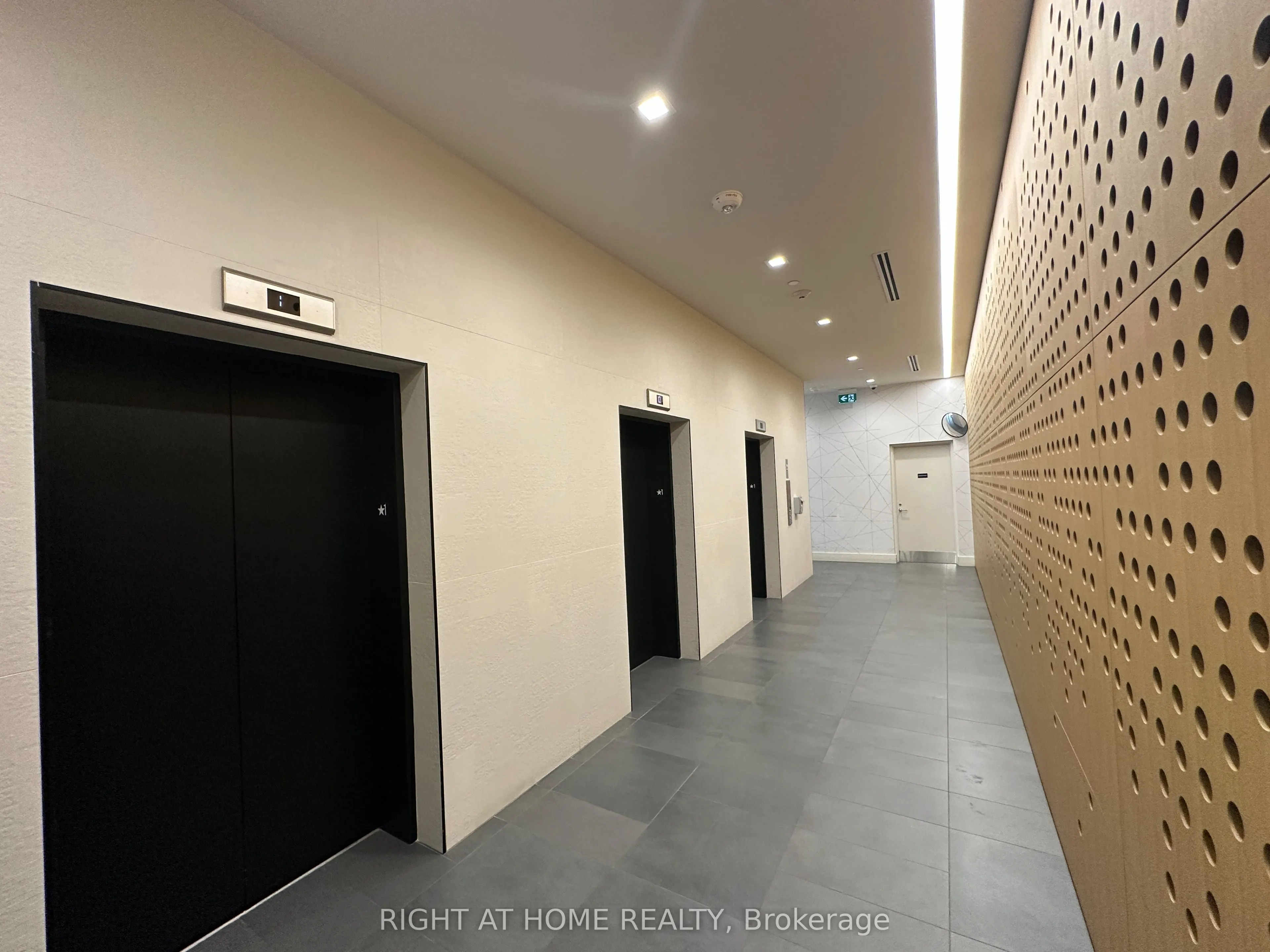 2520 Eglinton Avenue W #701