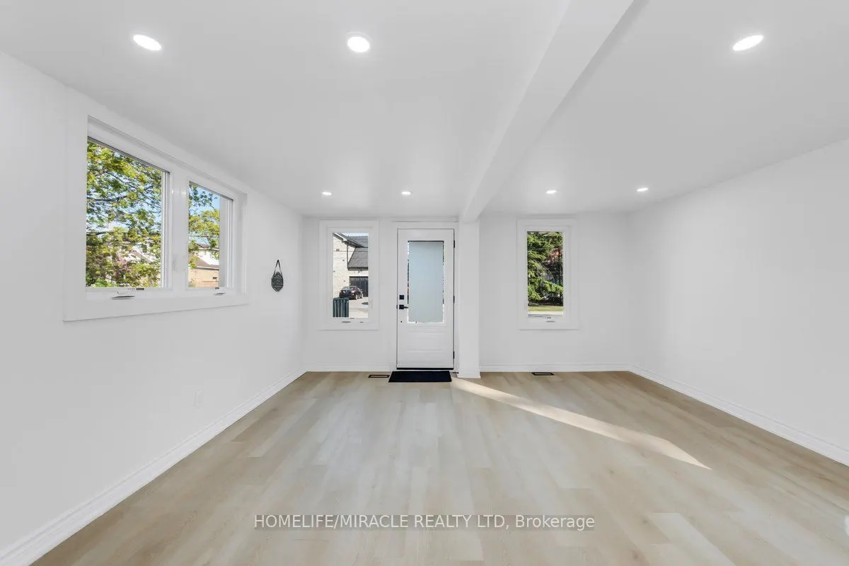 195 Randi Road