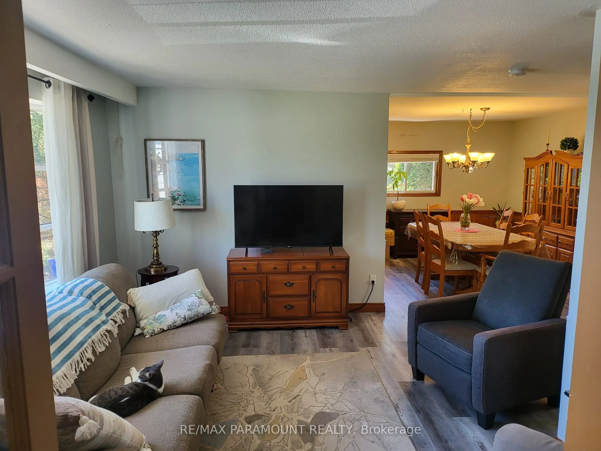 15 Lawrence Avenue