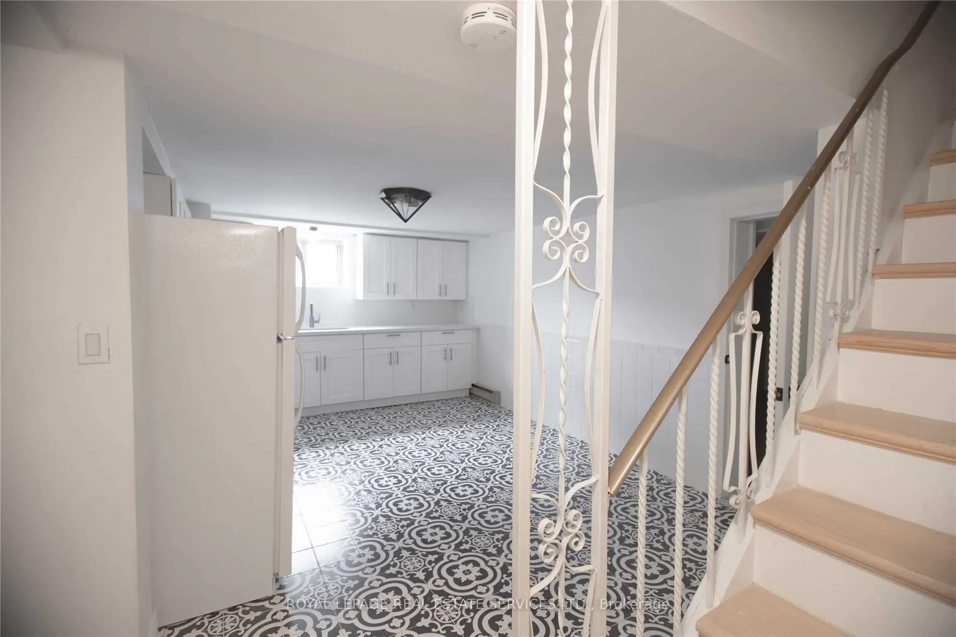 1010 Caledonia Road