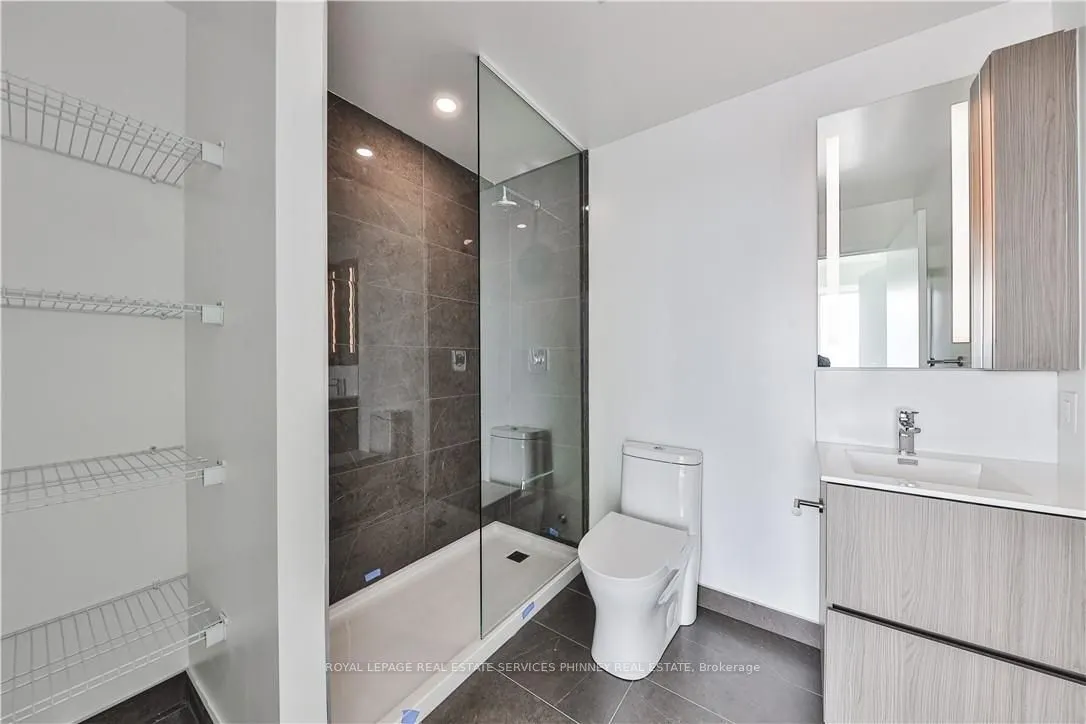 220 Missinnihe Way, #907