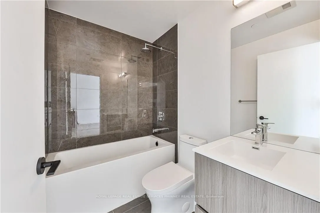 220 Missinnihe Way, #907