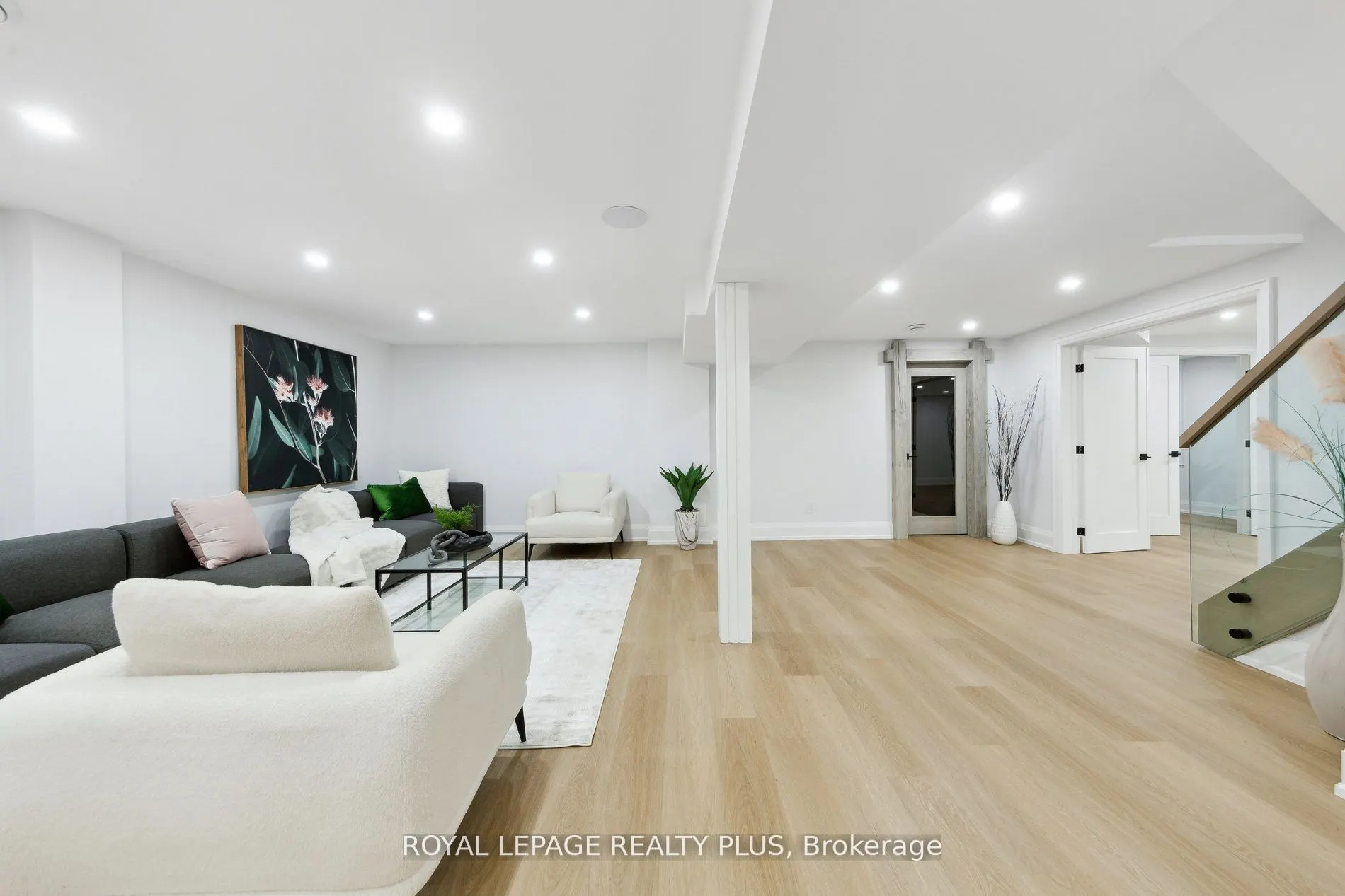 4344 Dallas Court