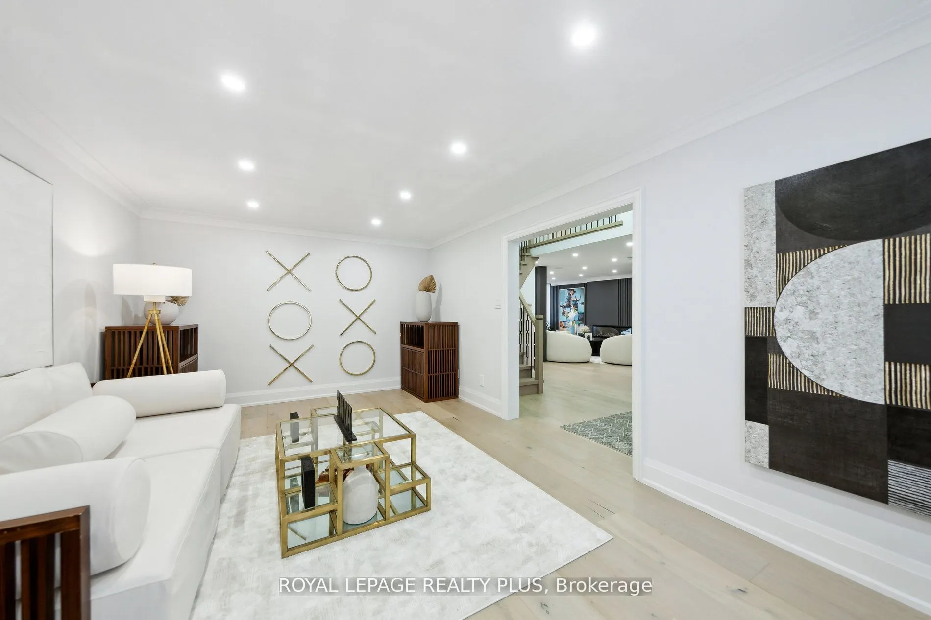 4344 Dallas Court
