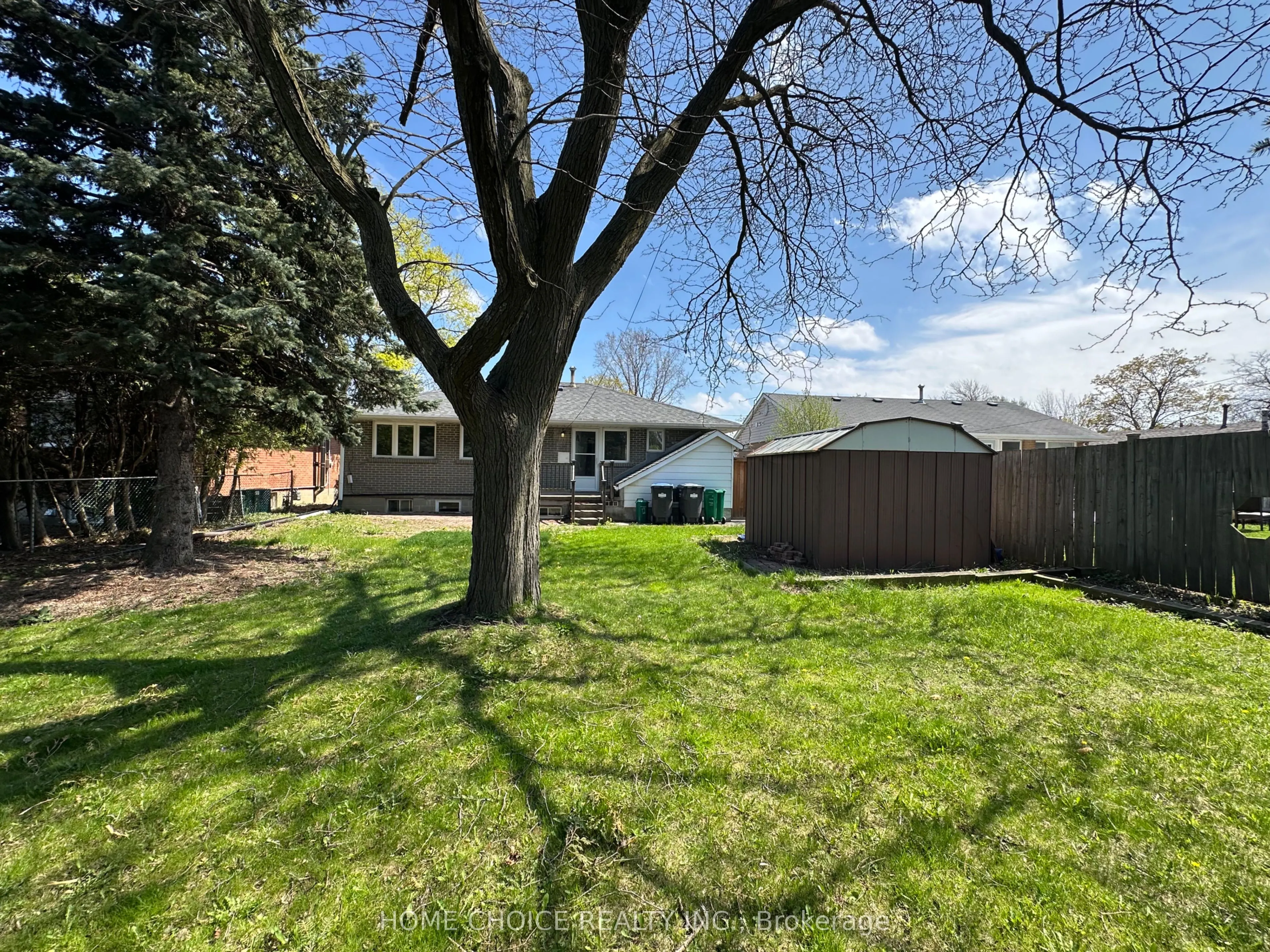 116 Eldomar Avenue, #Basement