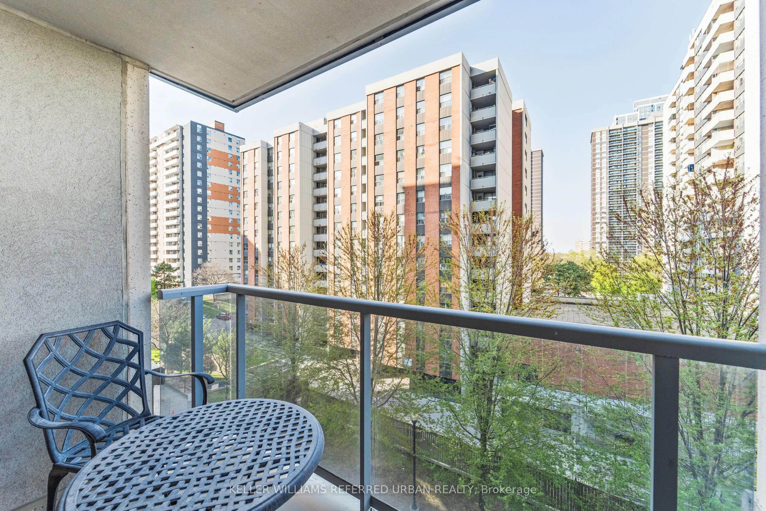5 Michael Power Place, #509