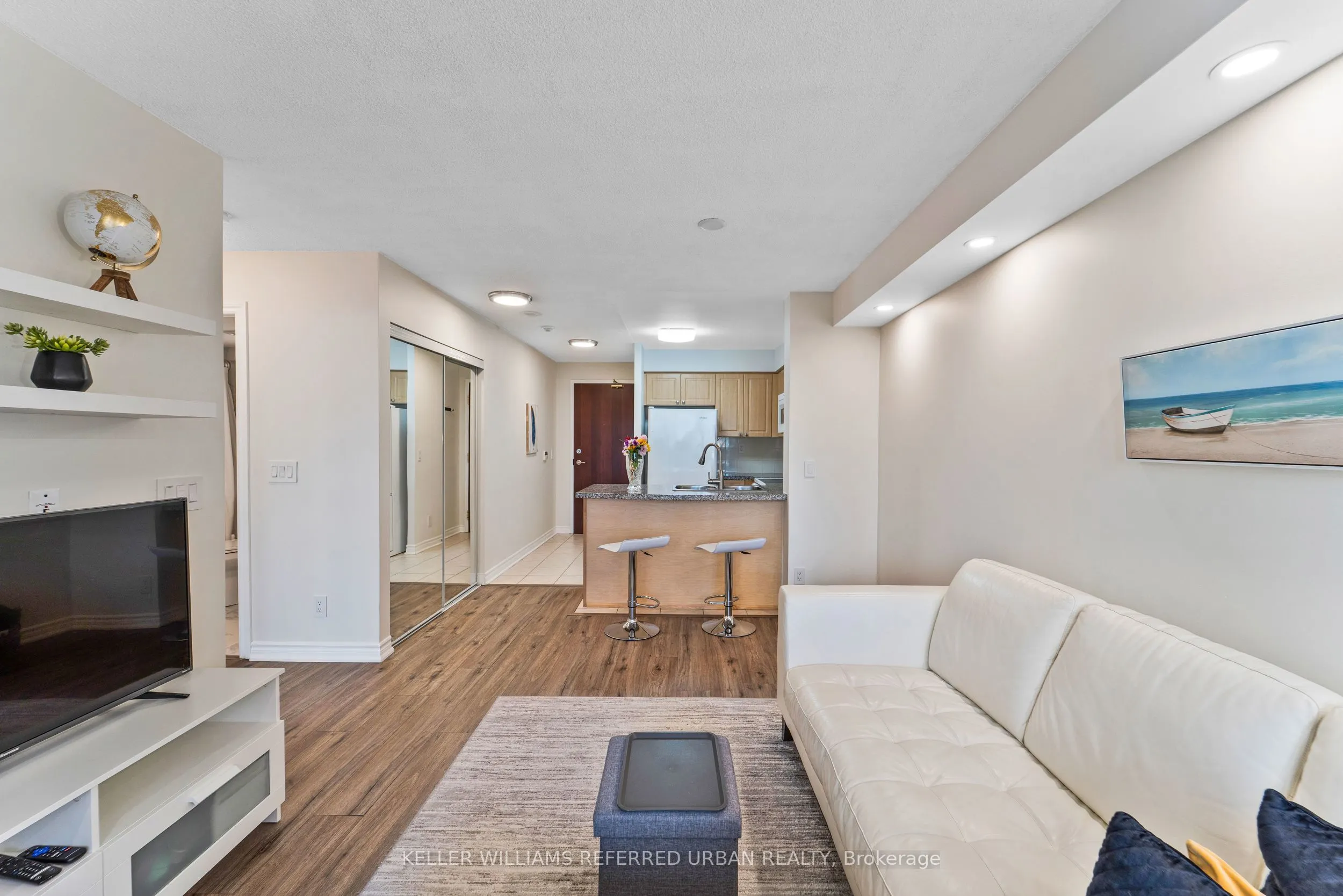 5 Michael Power Place, #509