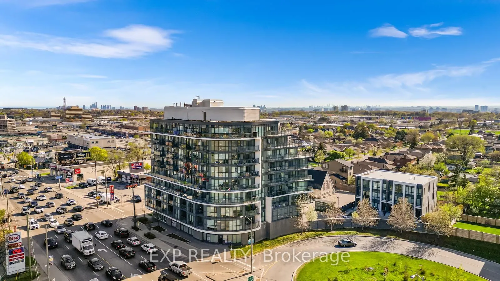 16 Mcadam Avenue #705