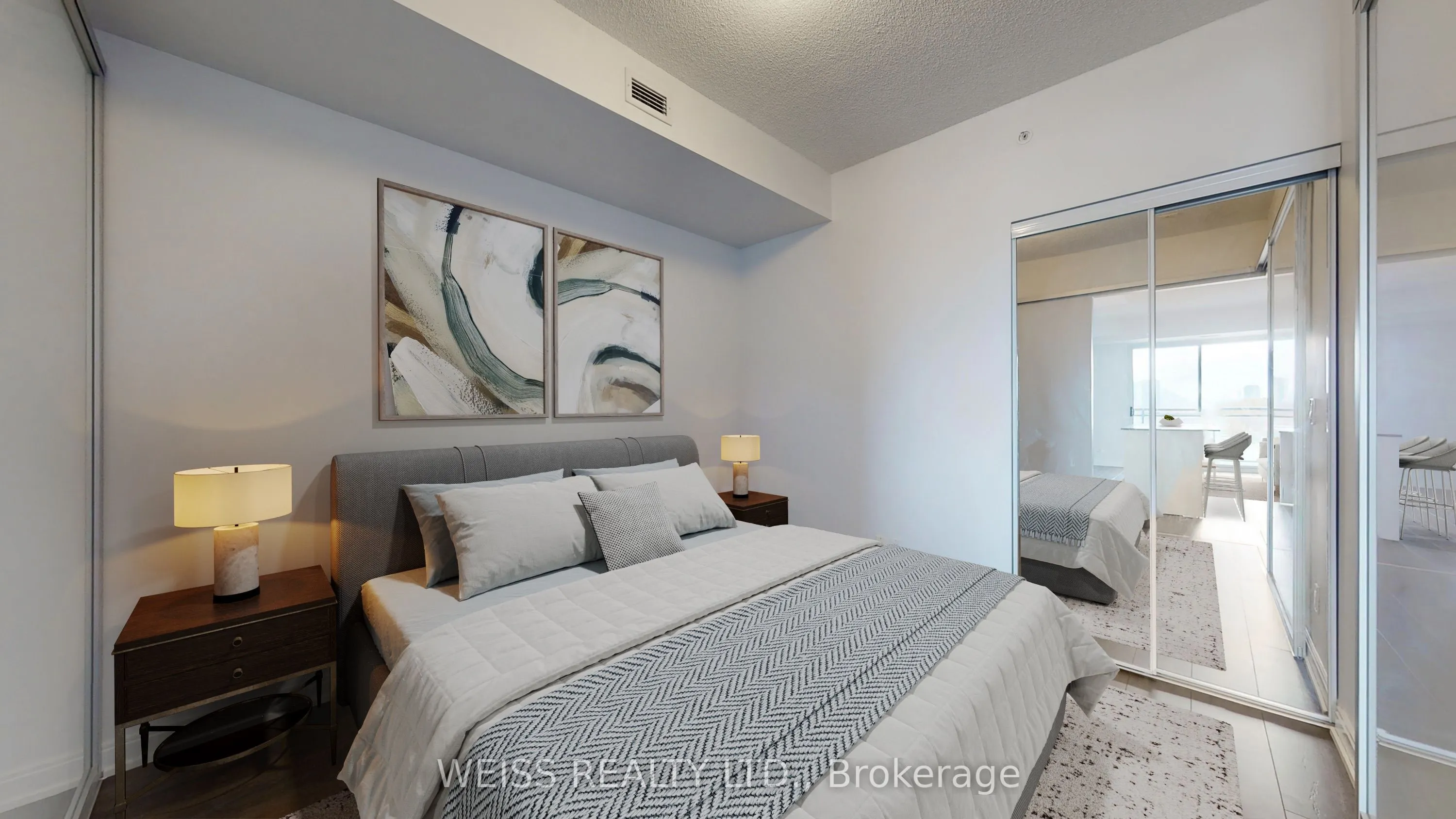 760 The Queensway S, #506