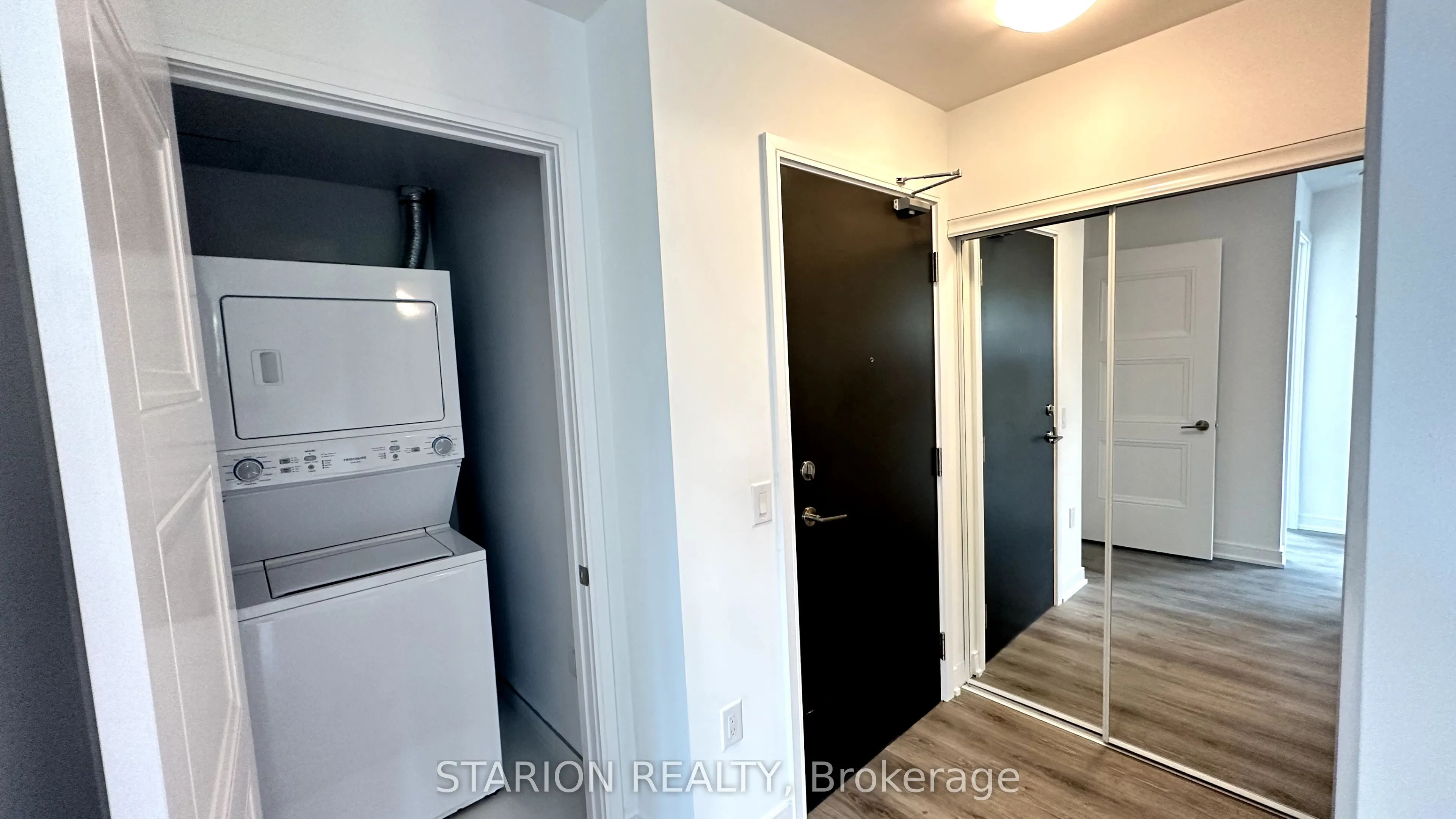 25 Neighbourhood Lane, #513