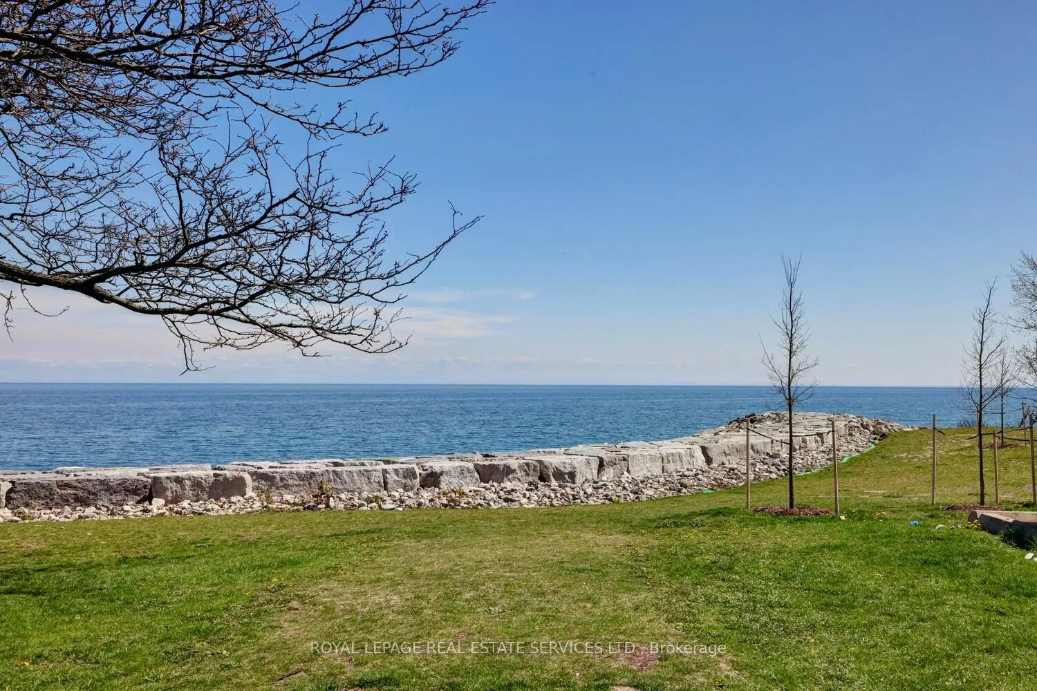 41 Lake Shore Drive, #104