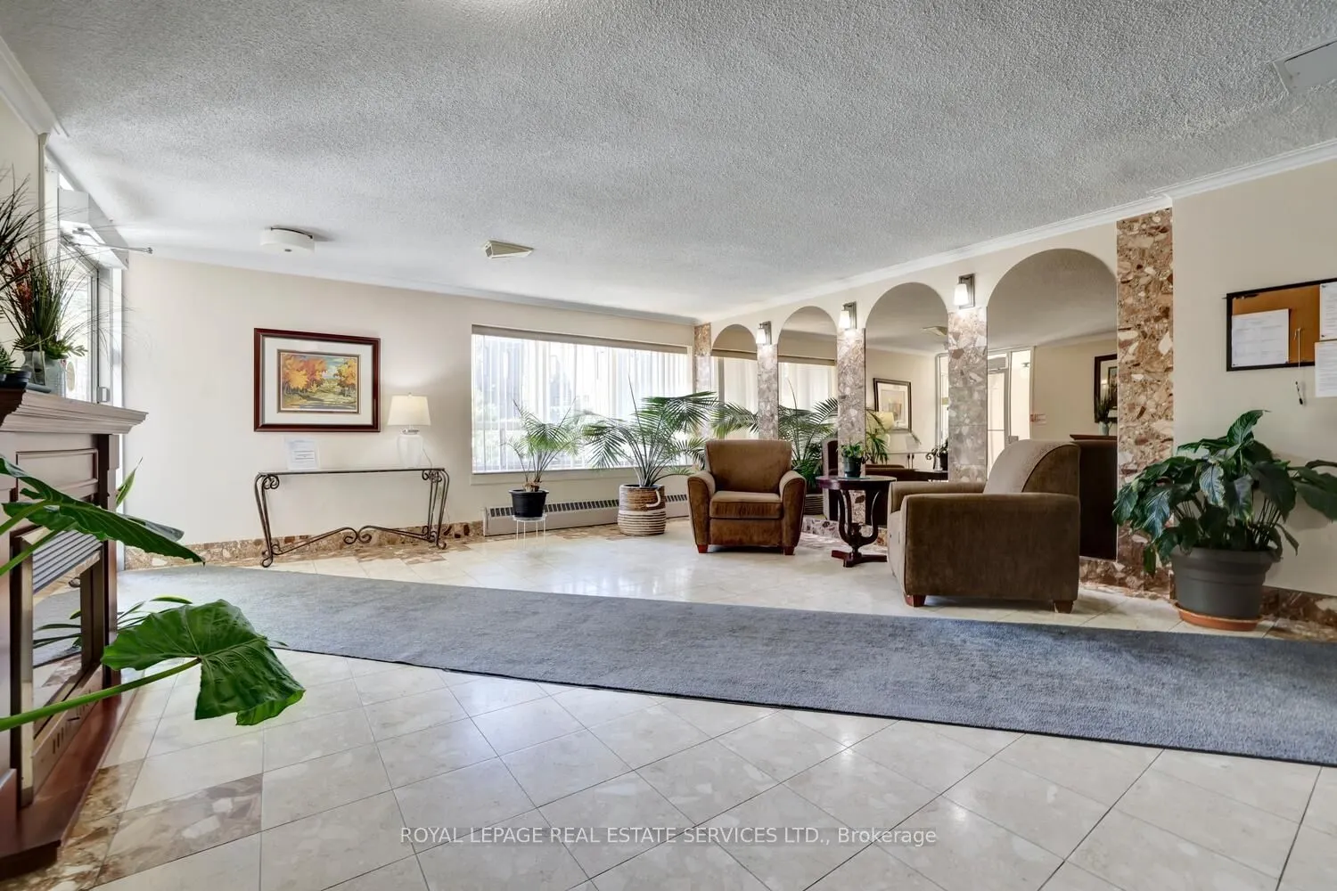 41 Lake Shore Drive, #104