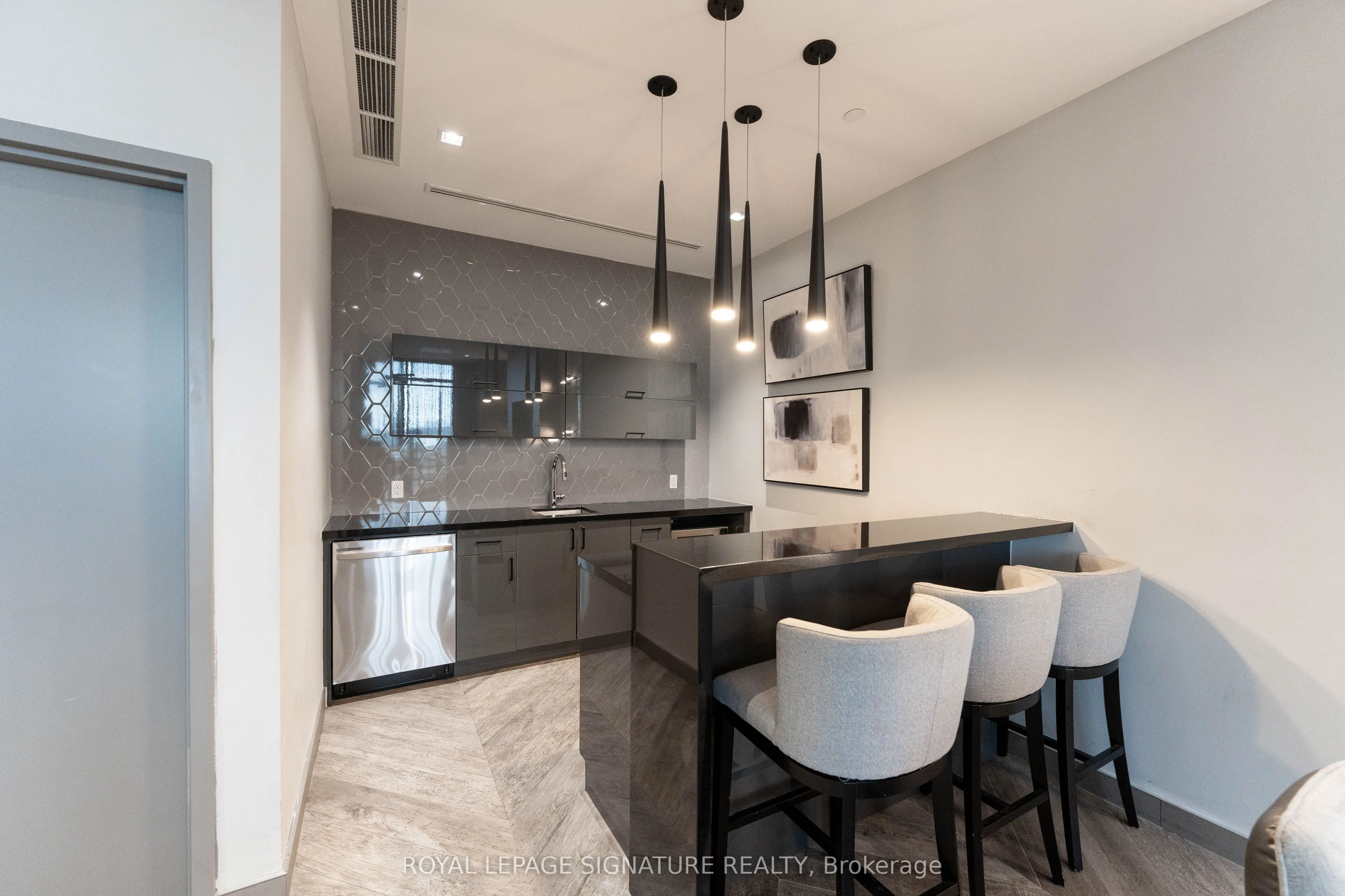 50 Thomas Riley Road #510