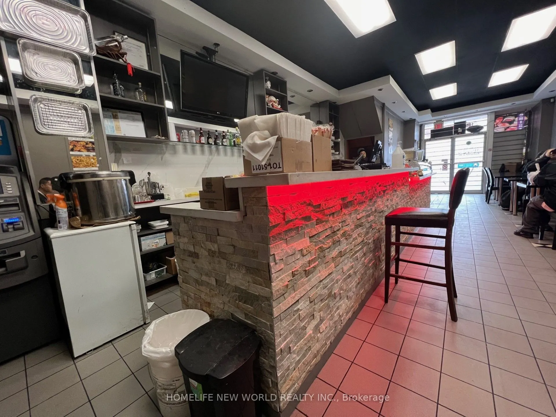 1662 Eglinton Avenue W, #GND+BMT