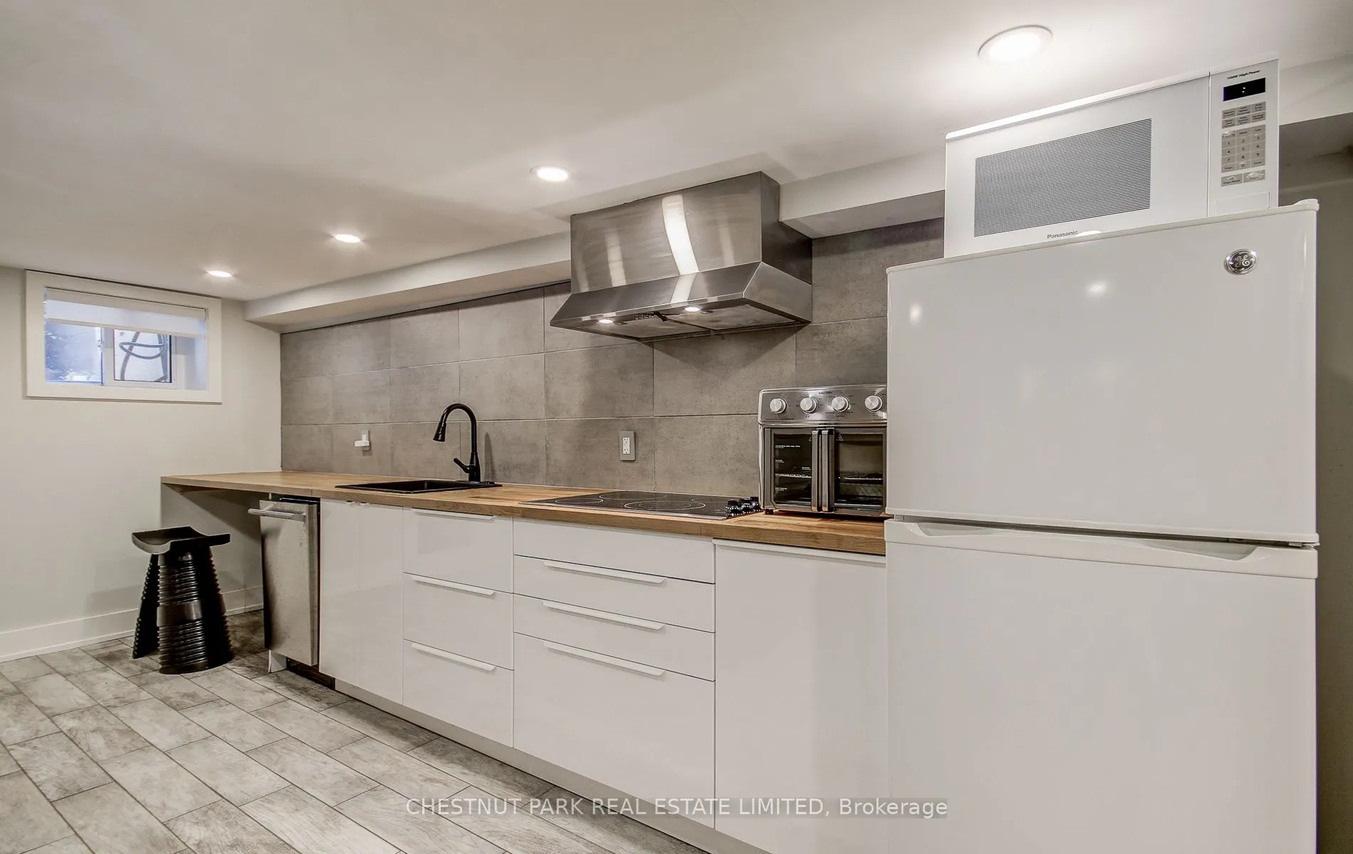 95 Parkside Drive #Rear
