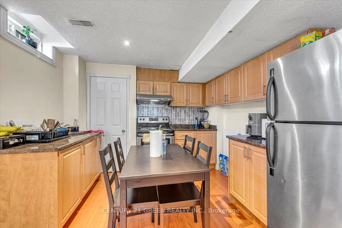 7 Accent Circle
