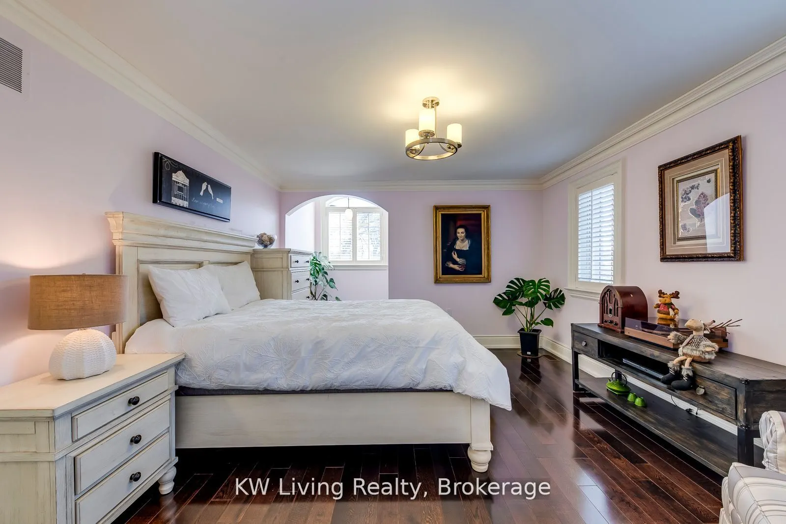 70 Hartfield Road