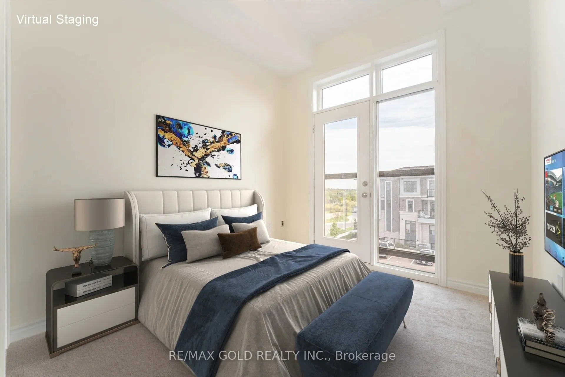 10 Halliford Place, #313