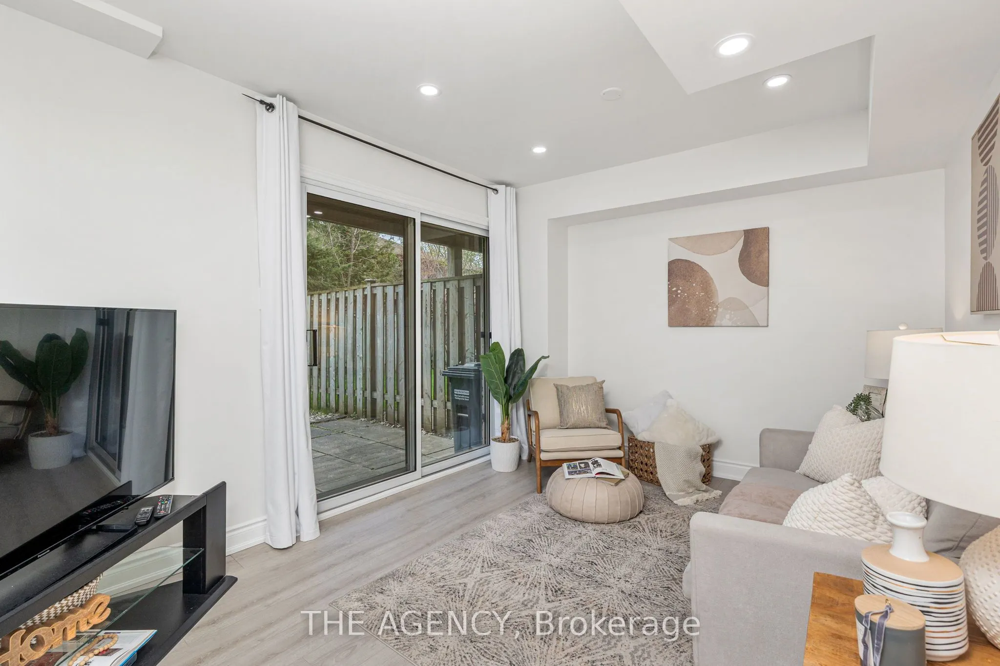 3345 Silverado Drive, #17