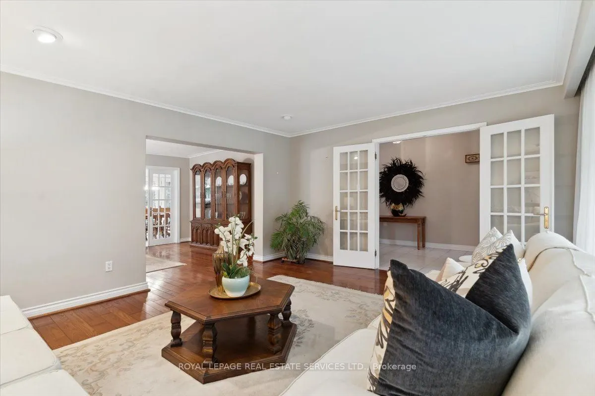116 Clement Road