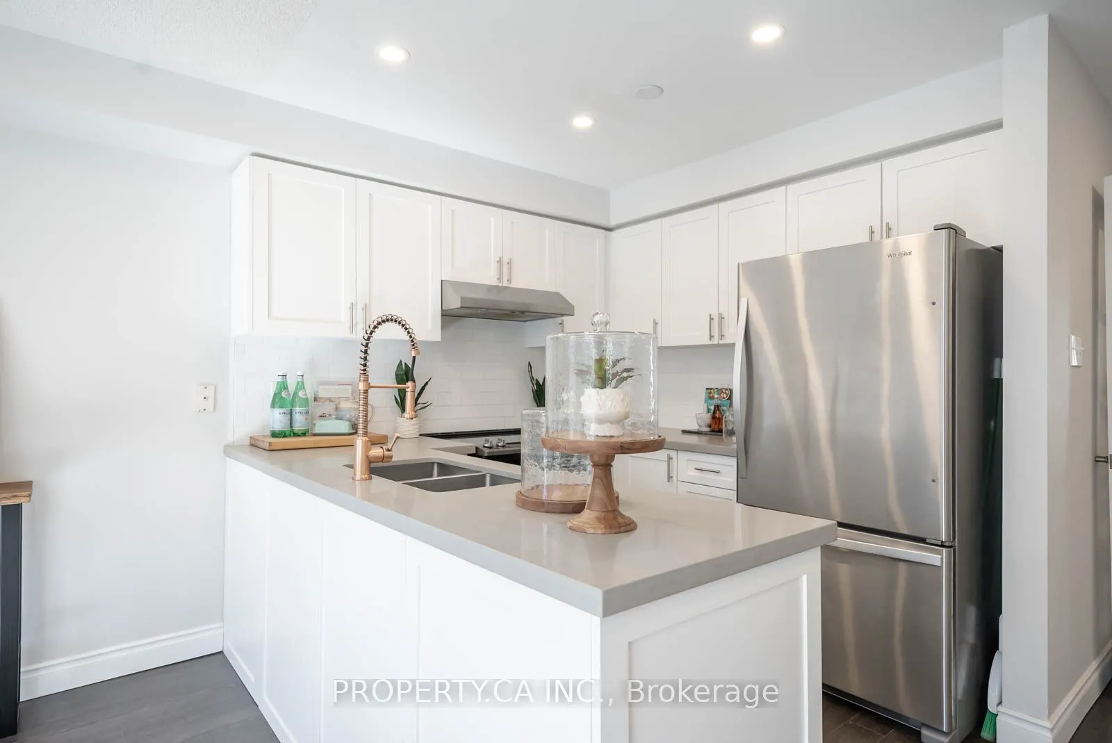 601 Shoreline Drive #58