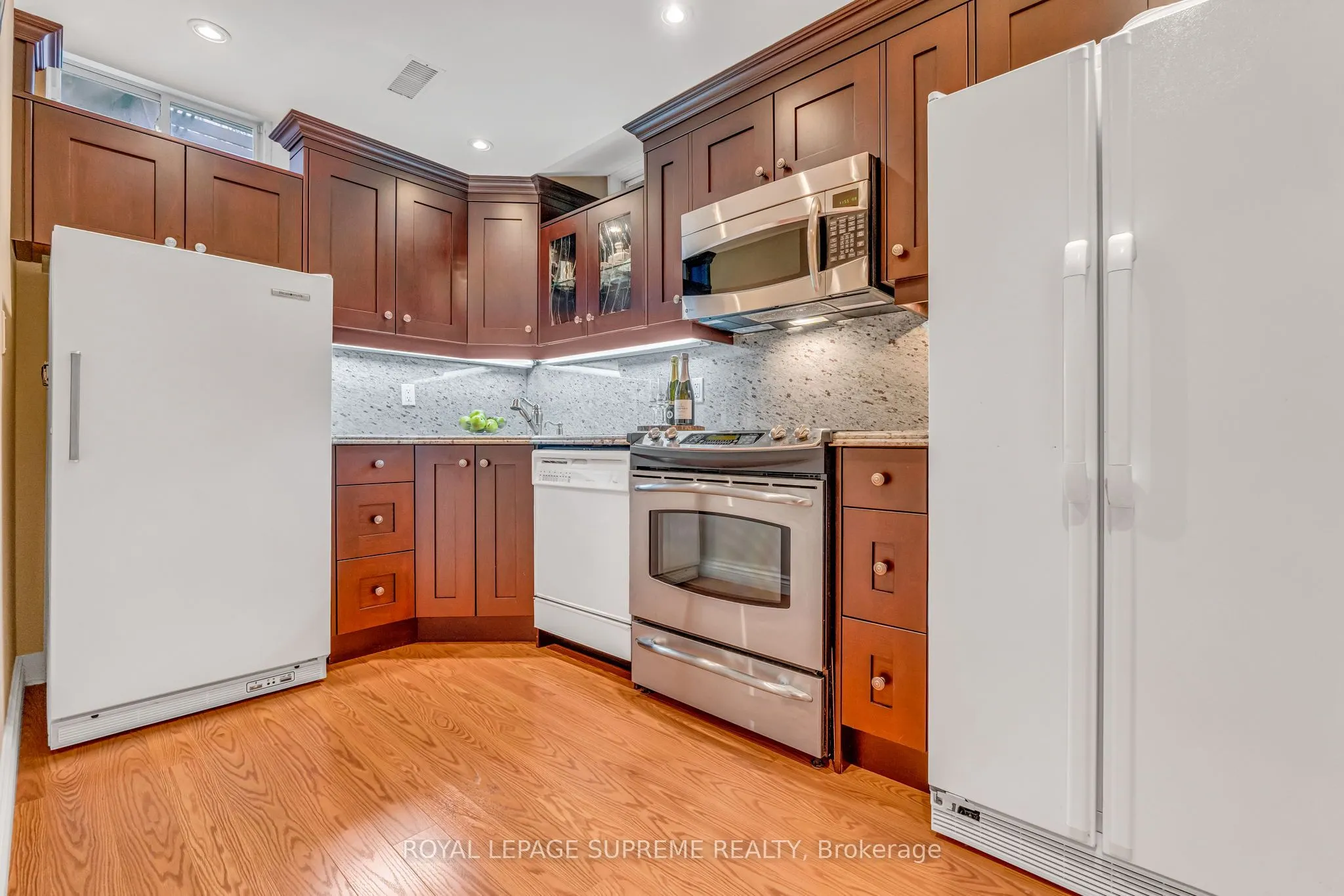 2819 Duncairn Drive