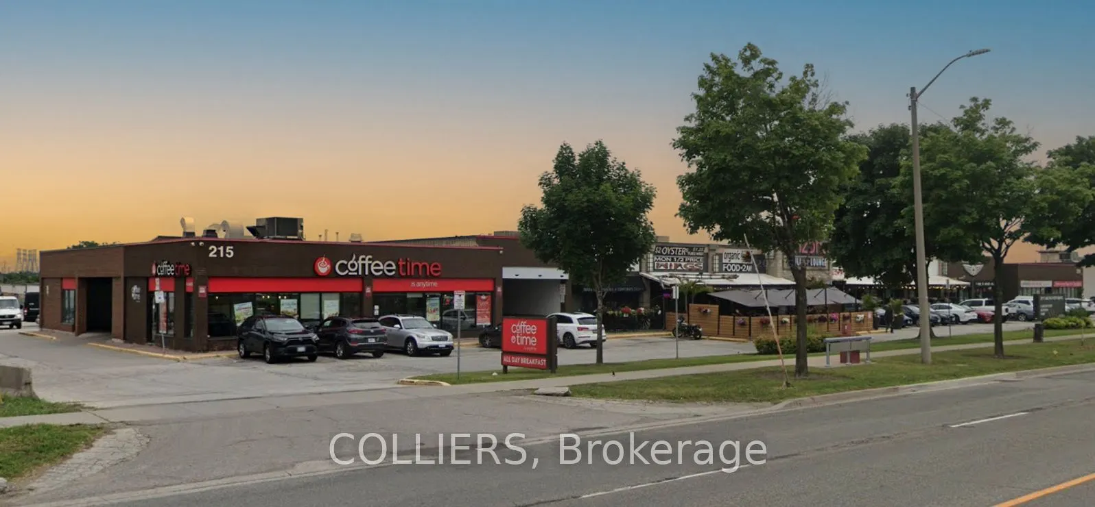 215 Carlingview Drive, #208