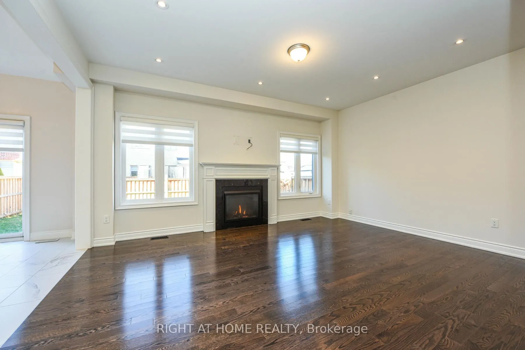 3 Prairie Creek Crescent