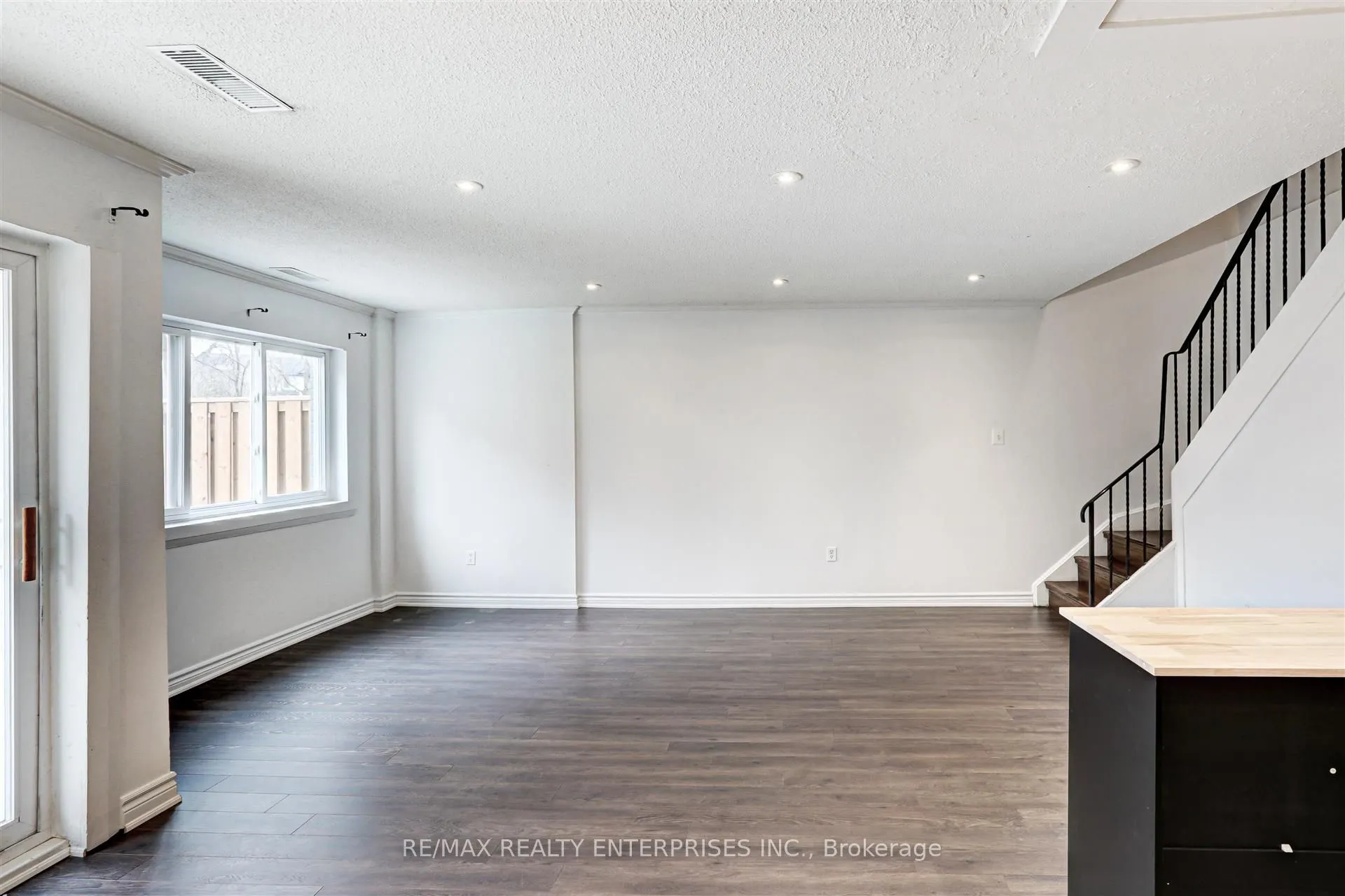 2001 Bonnymede Drive, #110