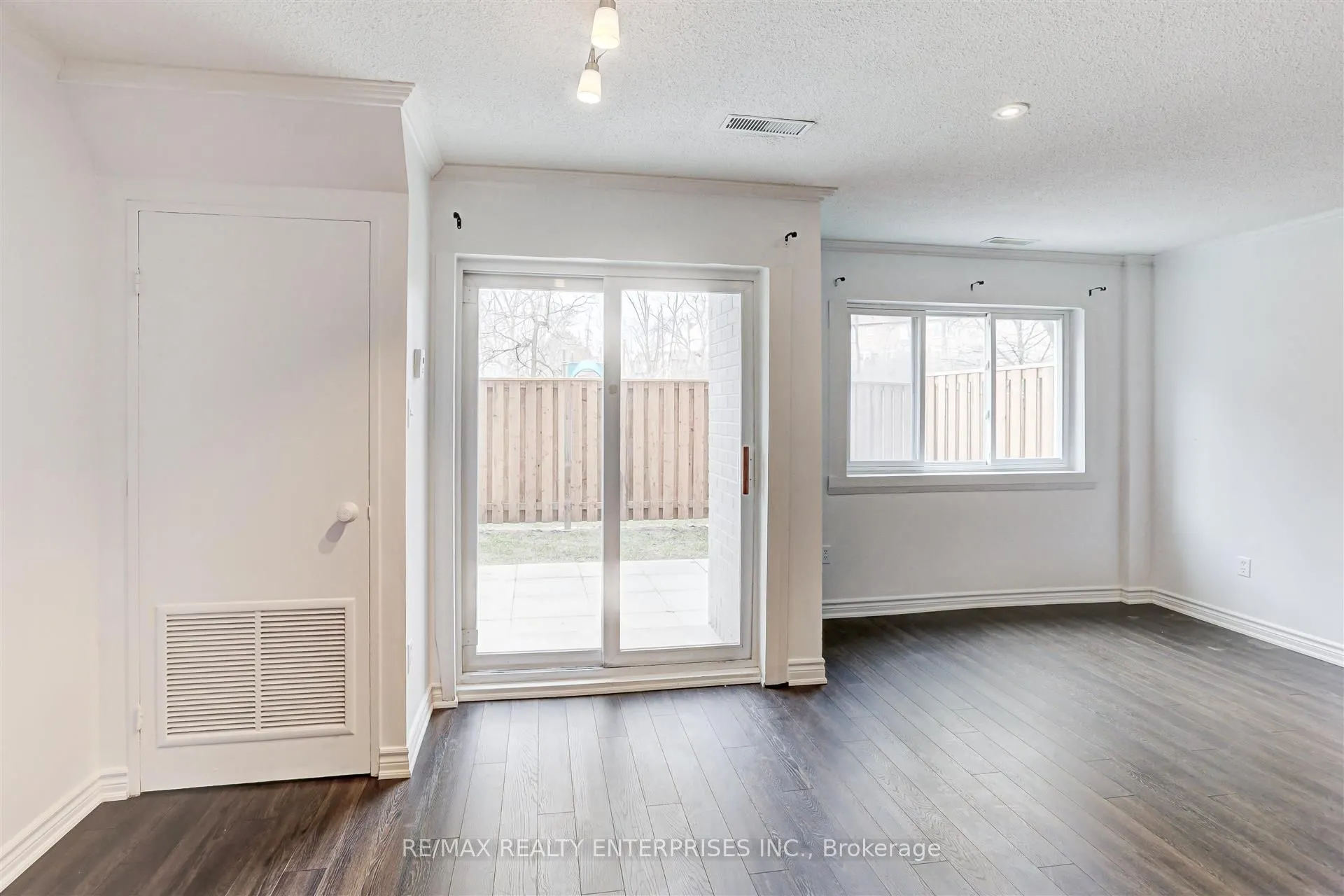 2001 Bonnymede Drive, #110