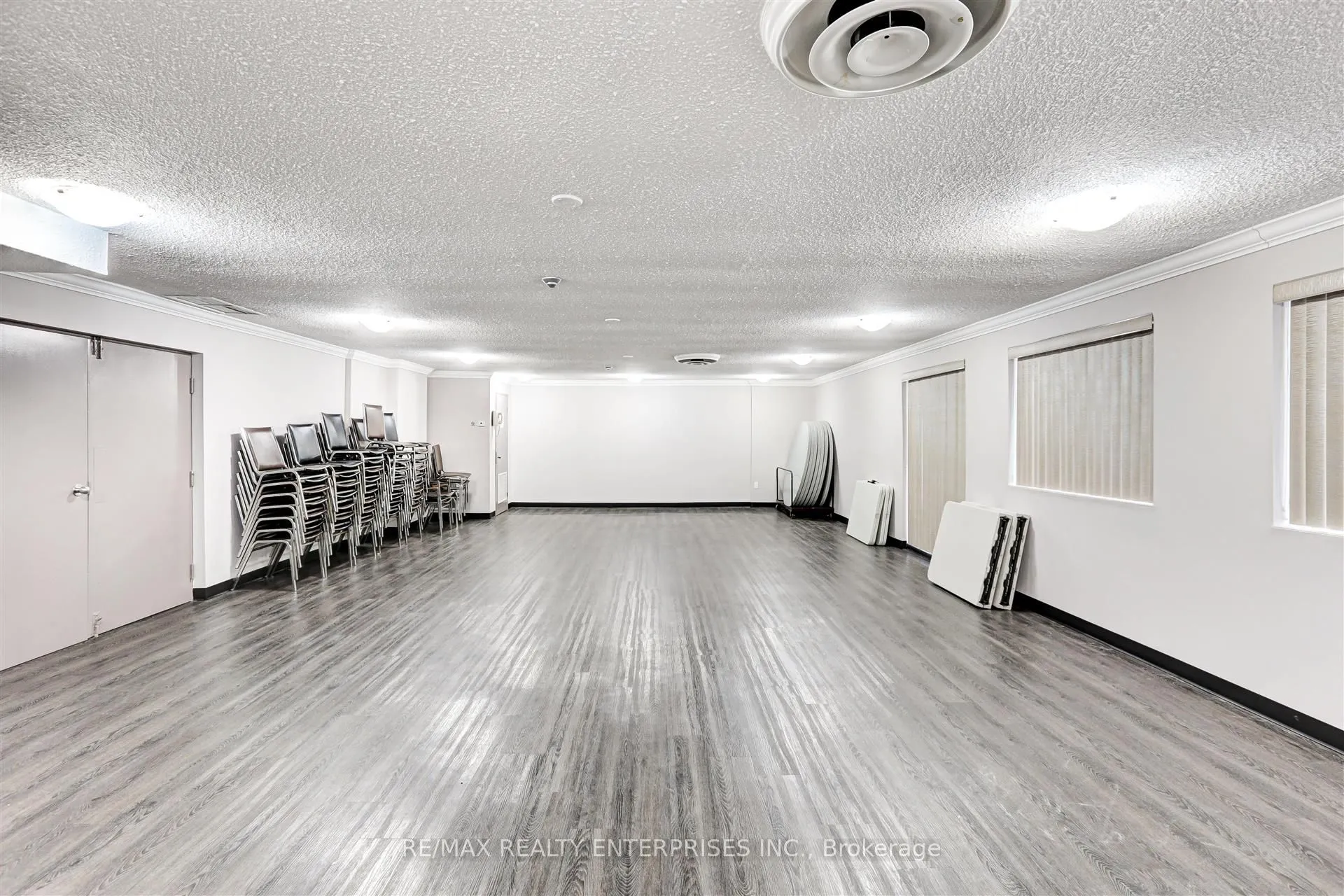 2001 Bonnymede Drive, #110