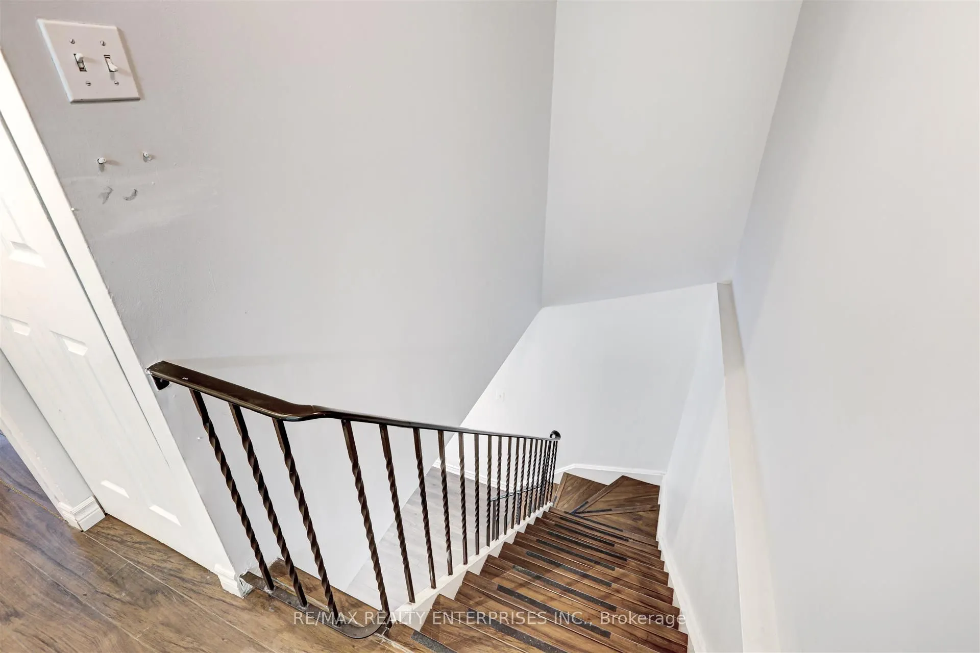 2001 Bonnymede Drive, #110