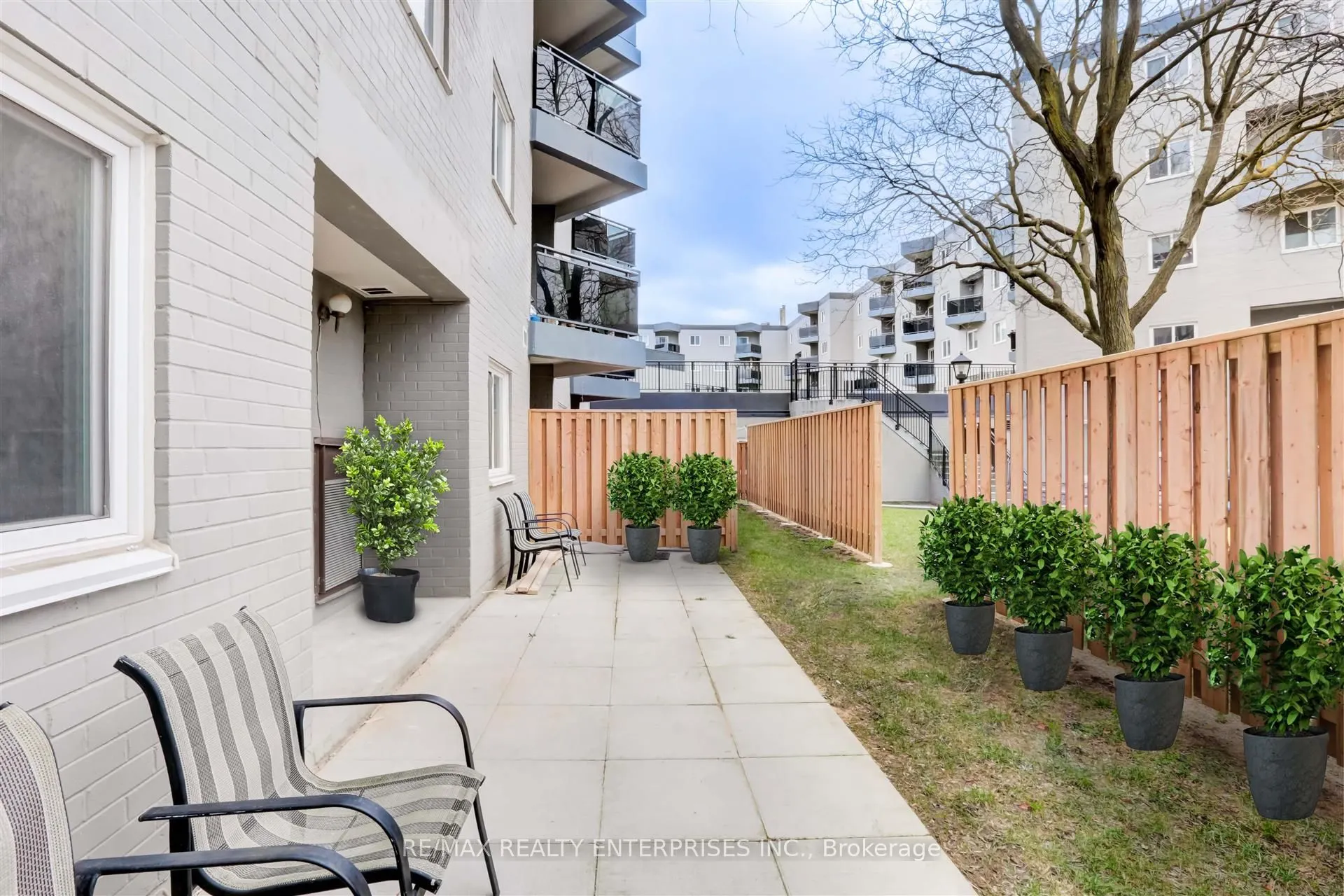 2001 Bonnymede Drive, #110