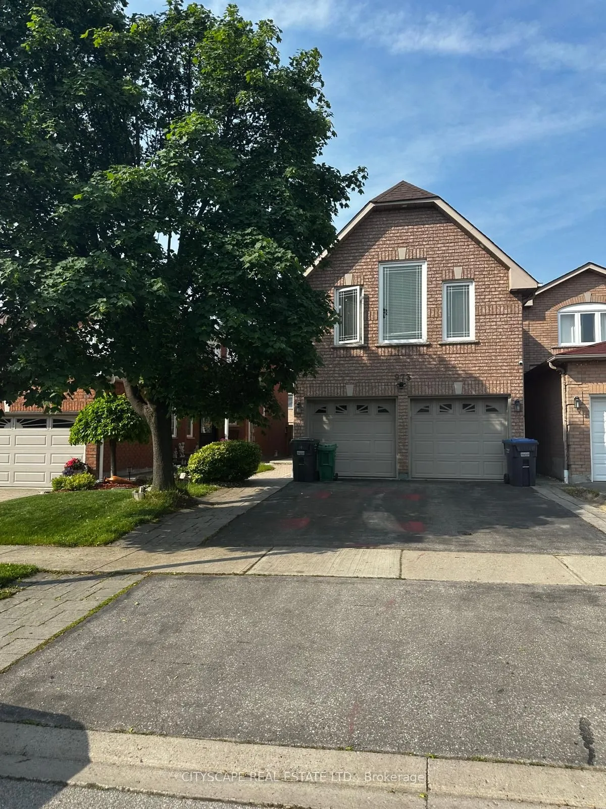 973 Applecroft Circle