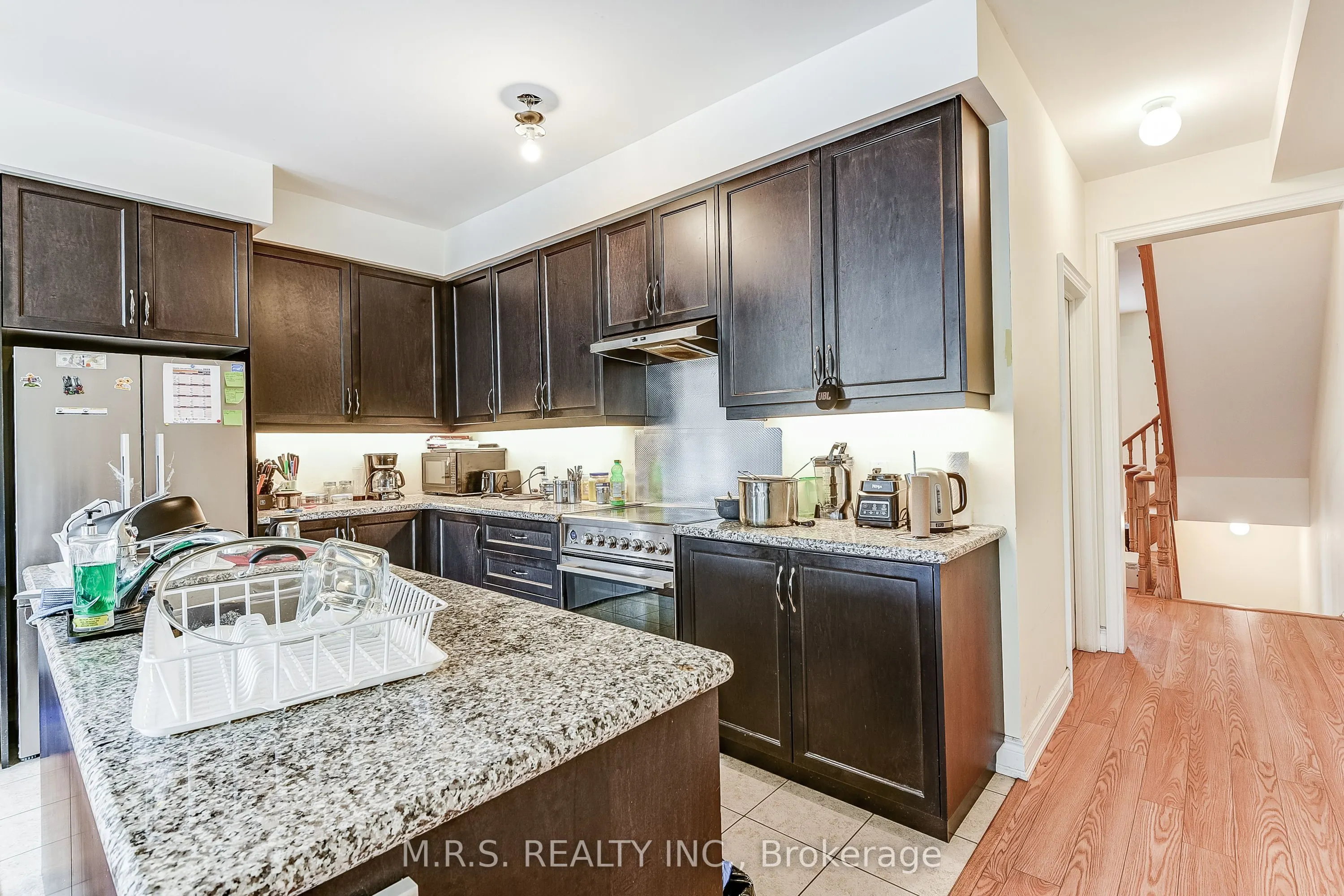24 Tarmola Park Court