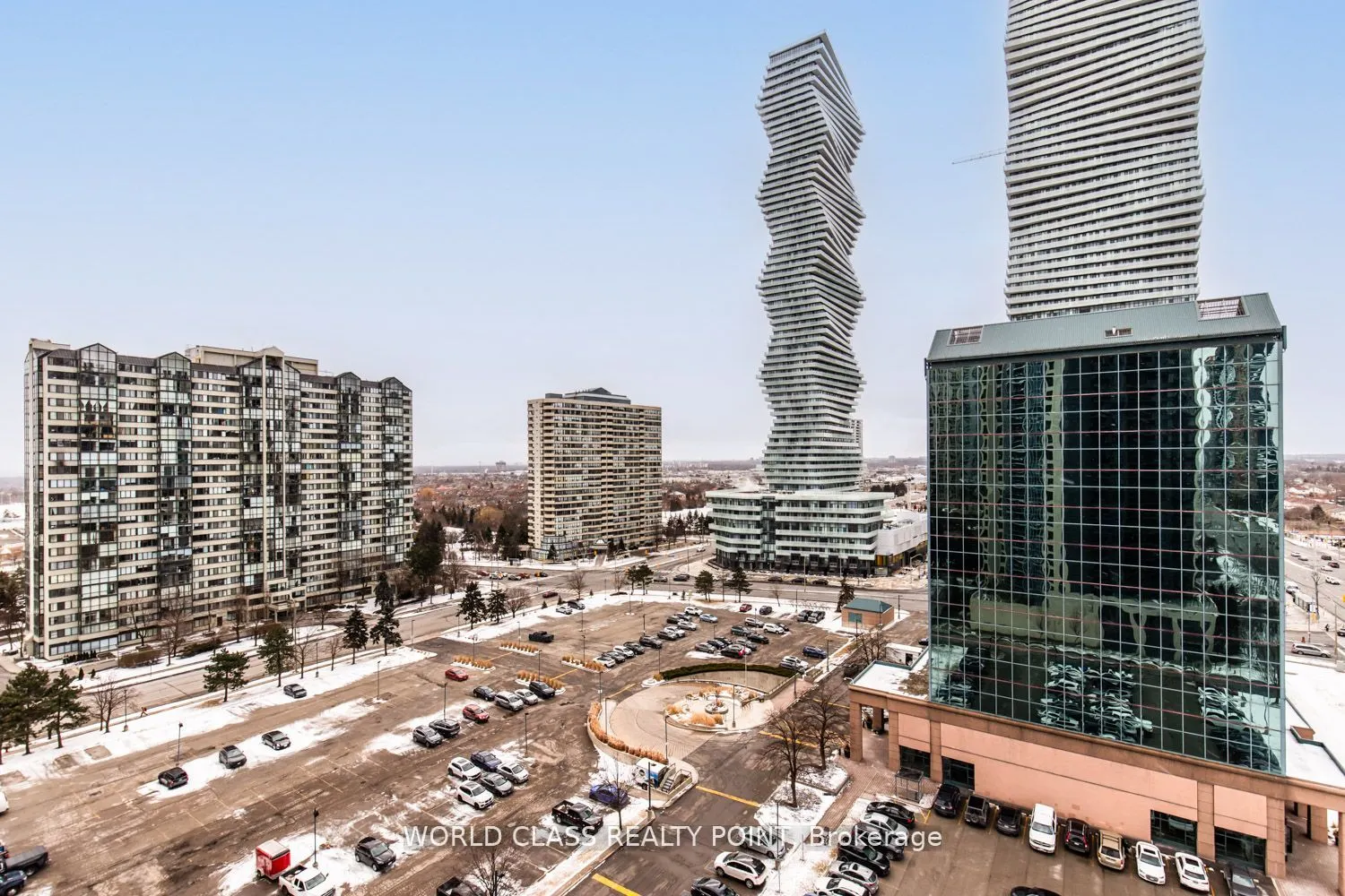 330 Burnhamthorpe Road W, #1402