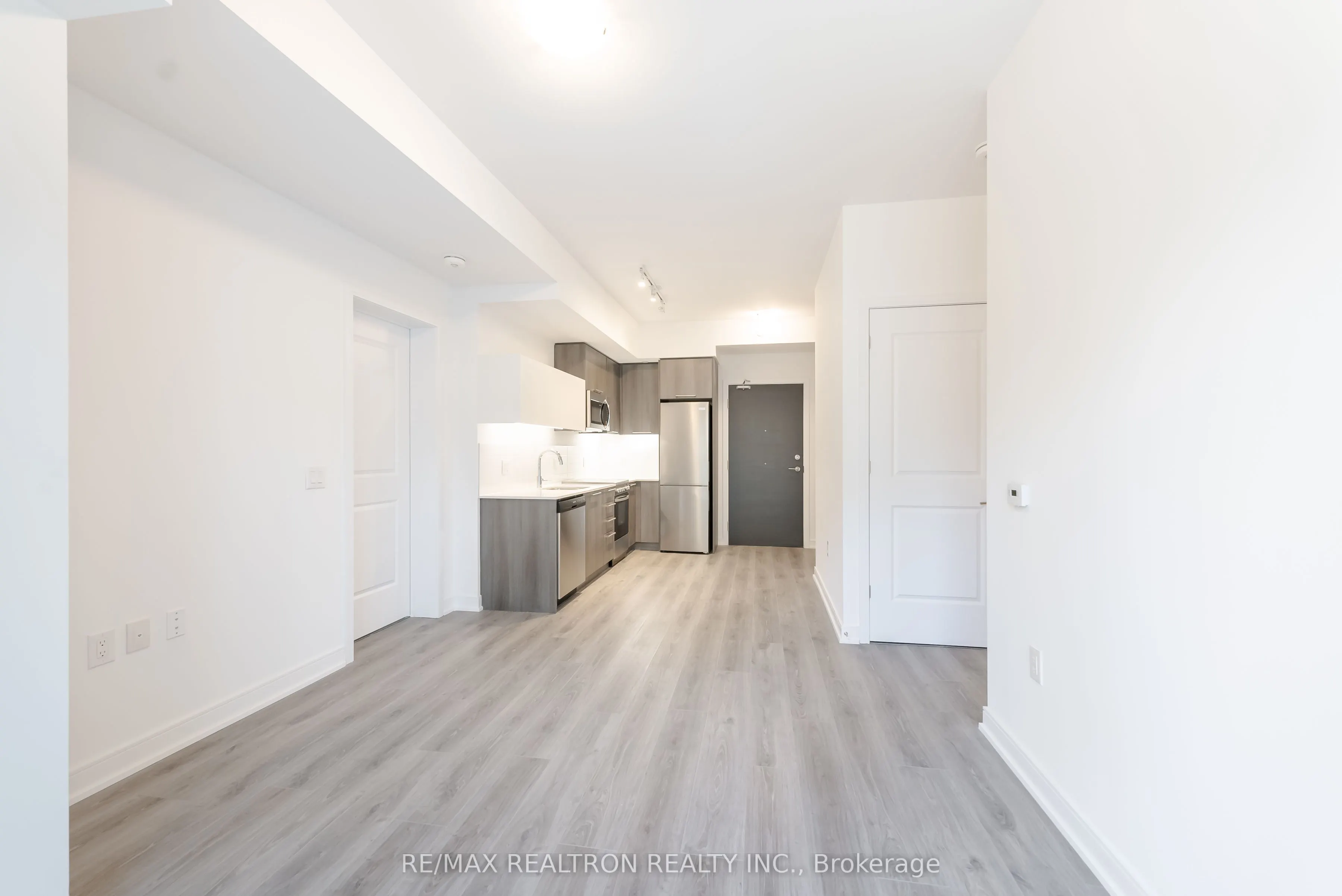 25 Neighbourhood Lane, #205