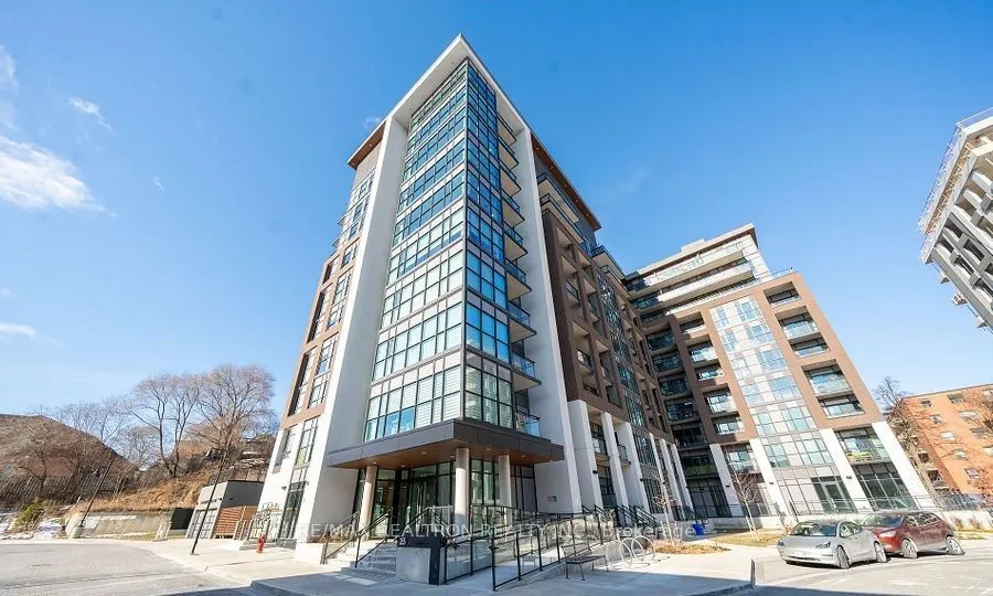 25 Neighbourhood Lane, #205