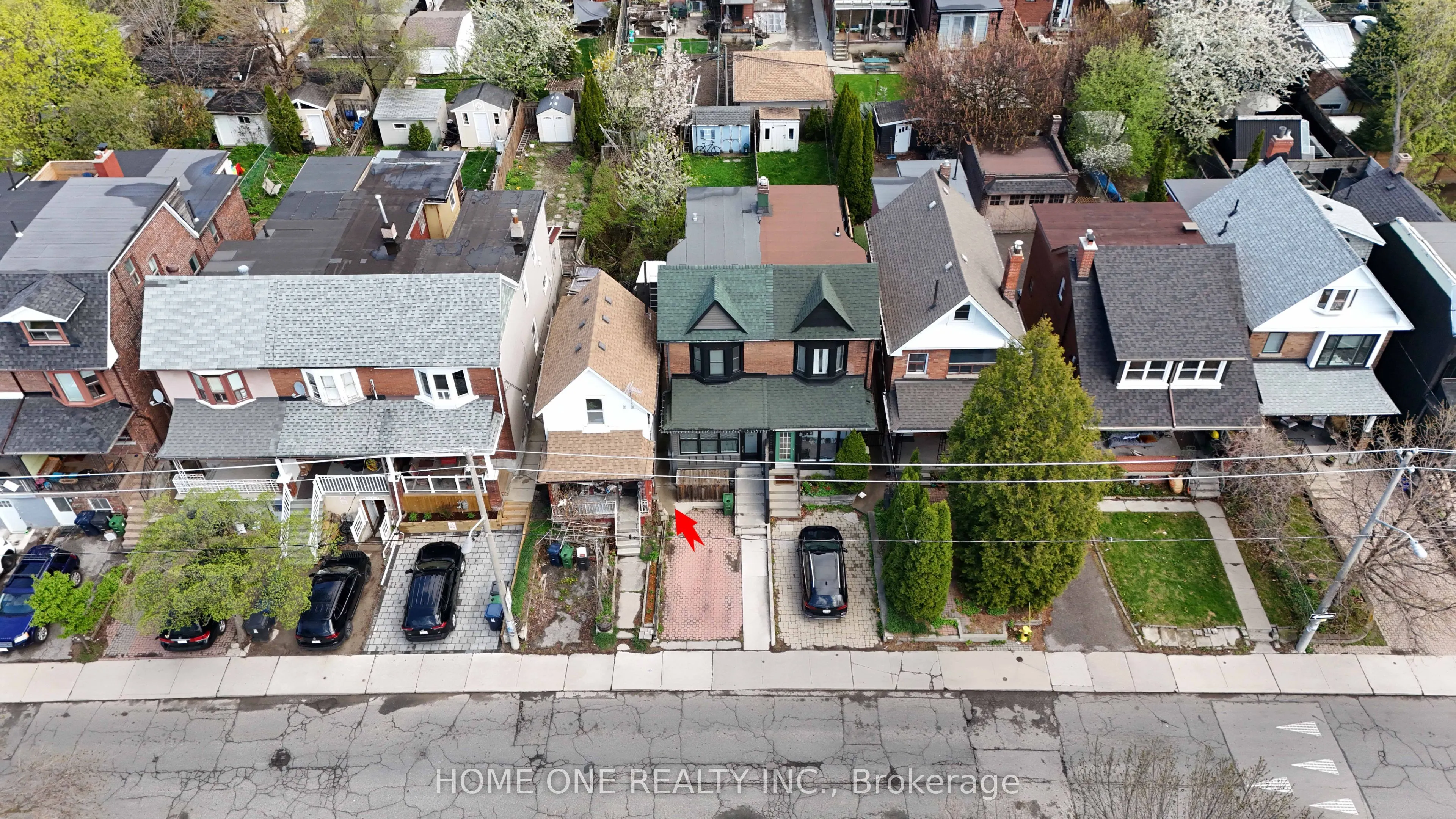 146 Rosemount Avenue, #Bsmt