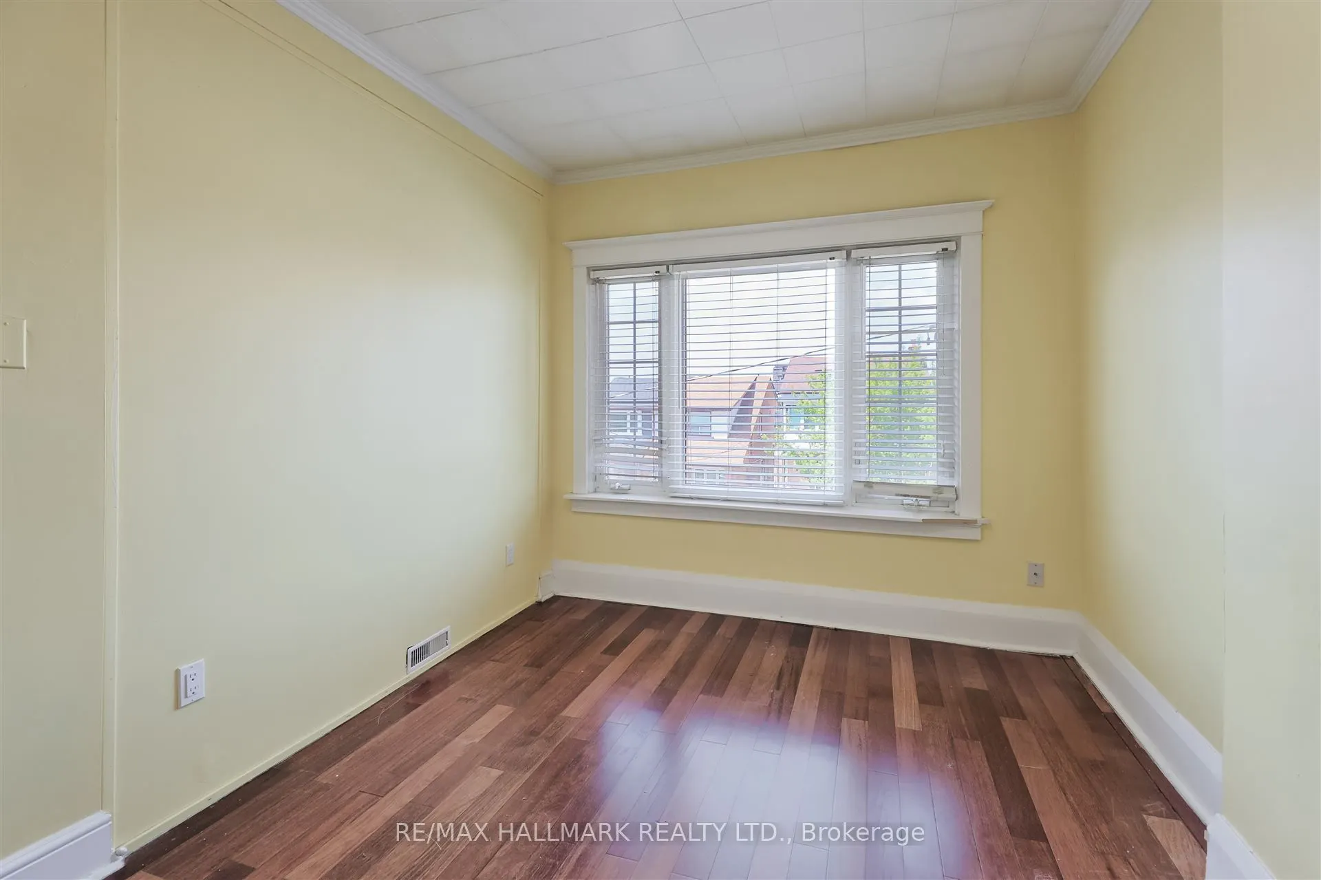 161 Sellers Avenue