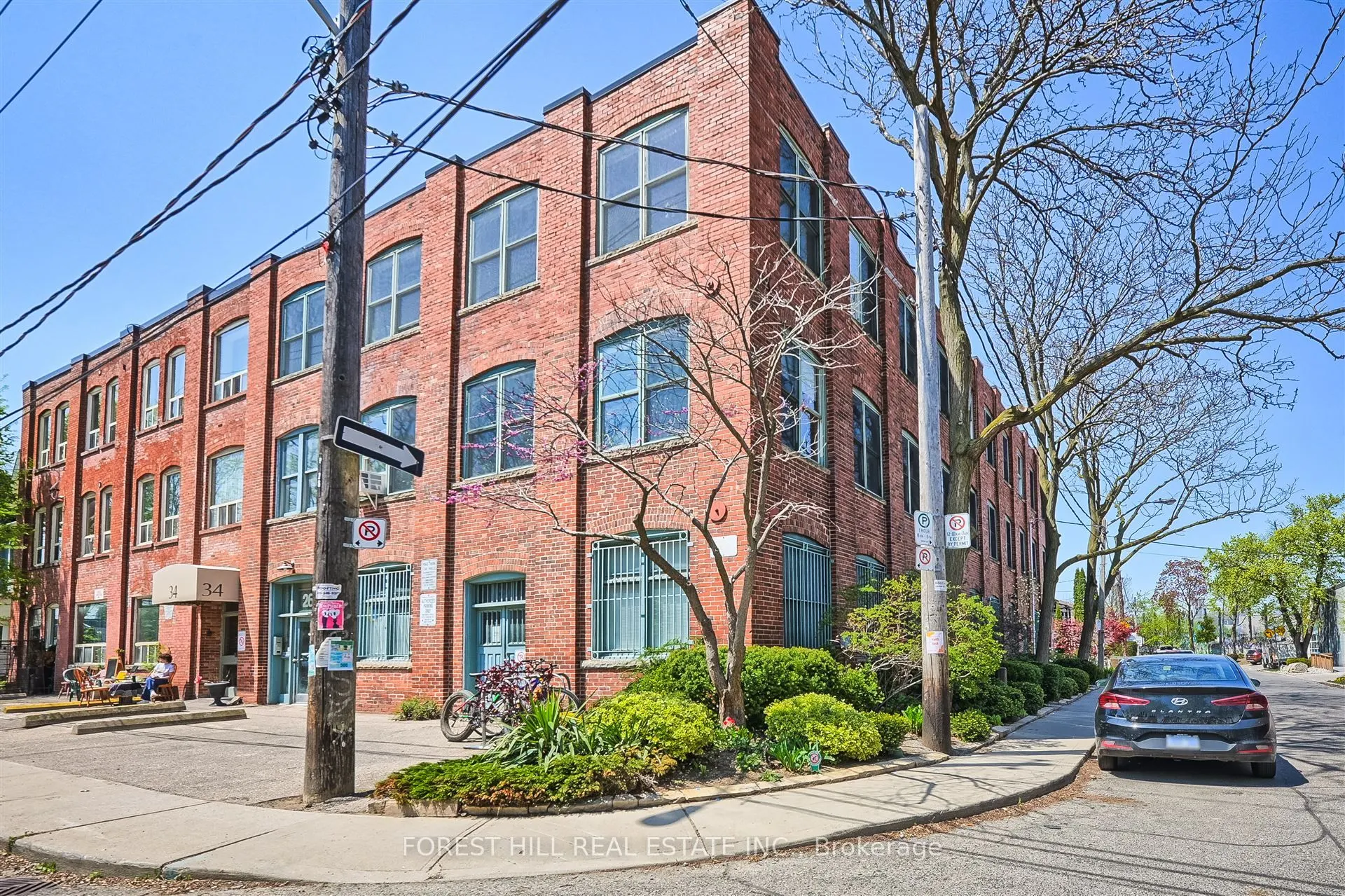 26 Noble Street, #2 & 3