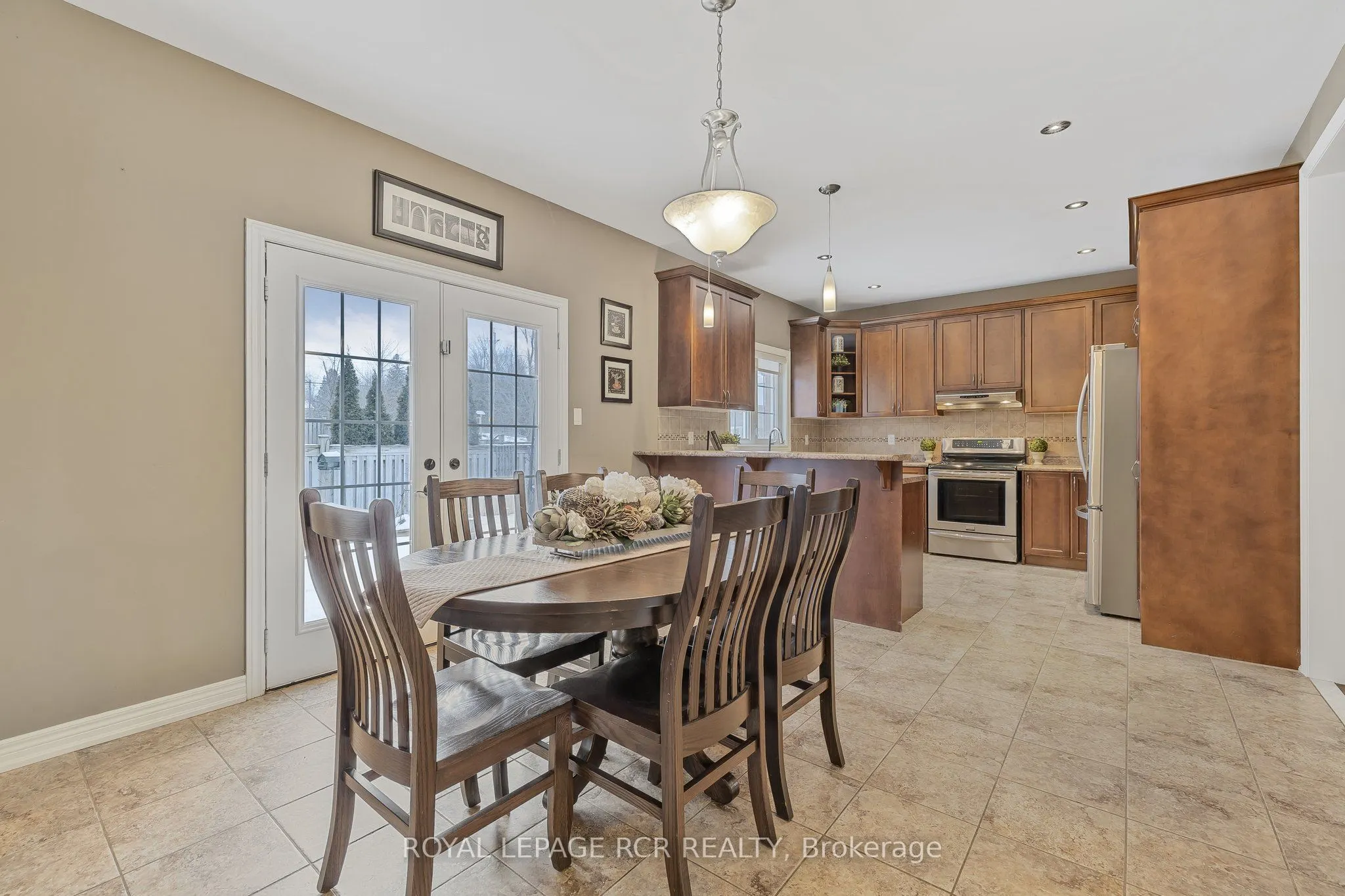 2 Littlebrook Lane