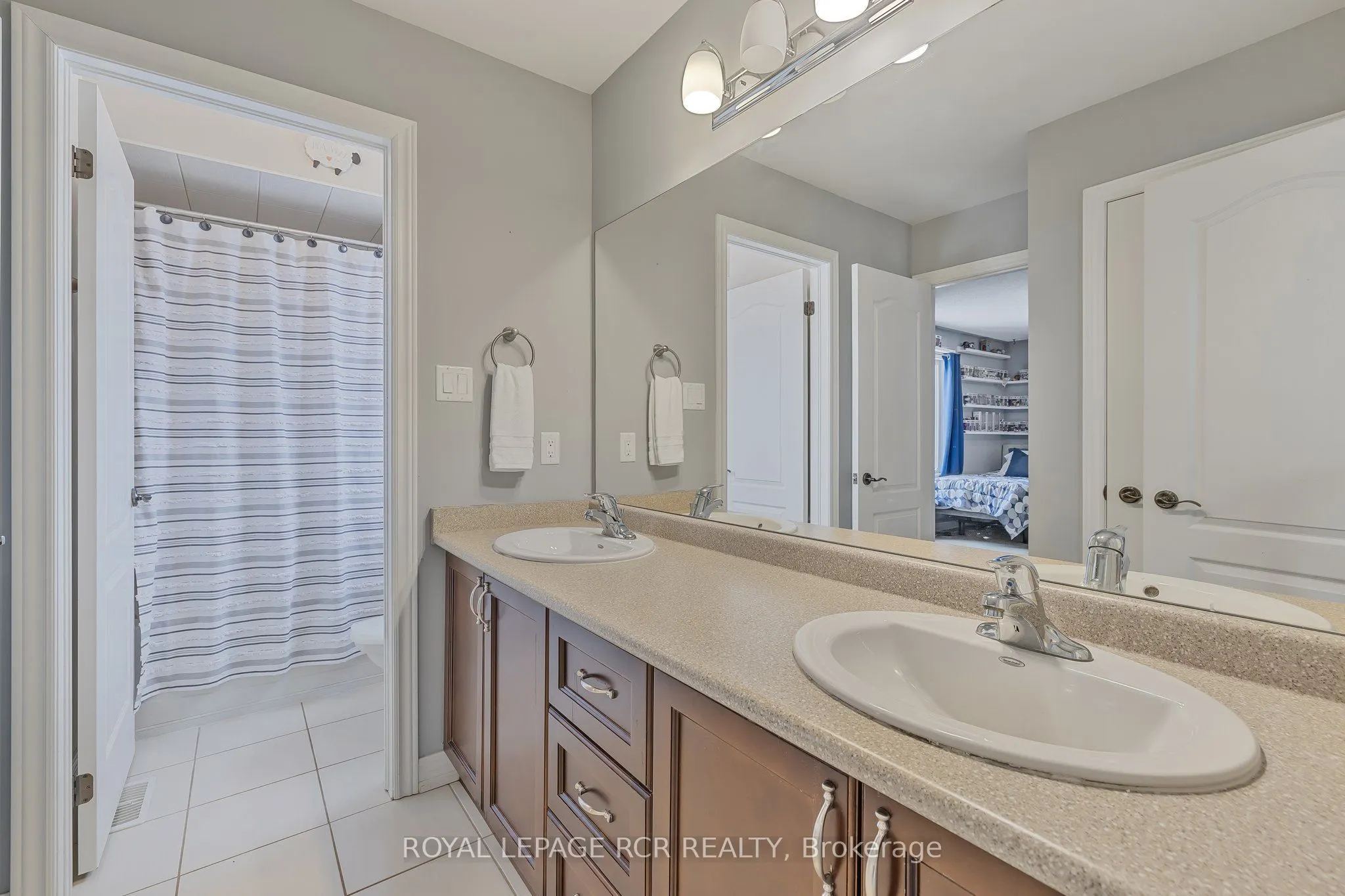 2 Littlebrook Lane