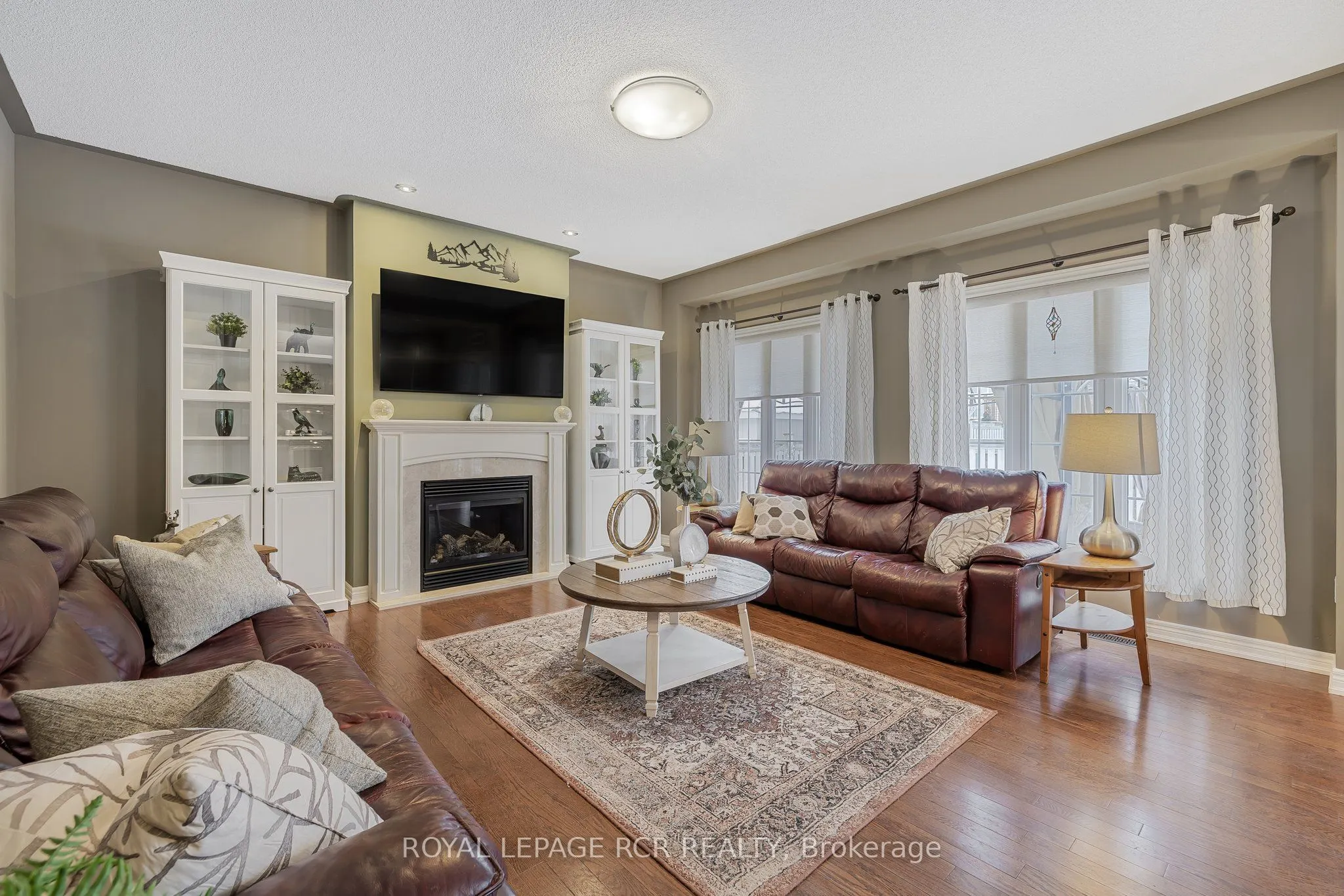 2 Littlebrook Lane